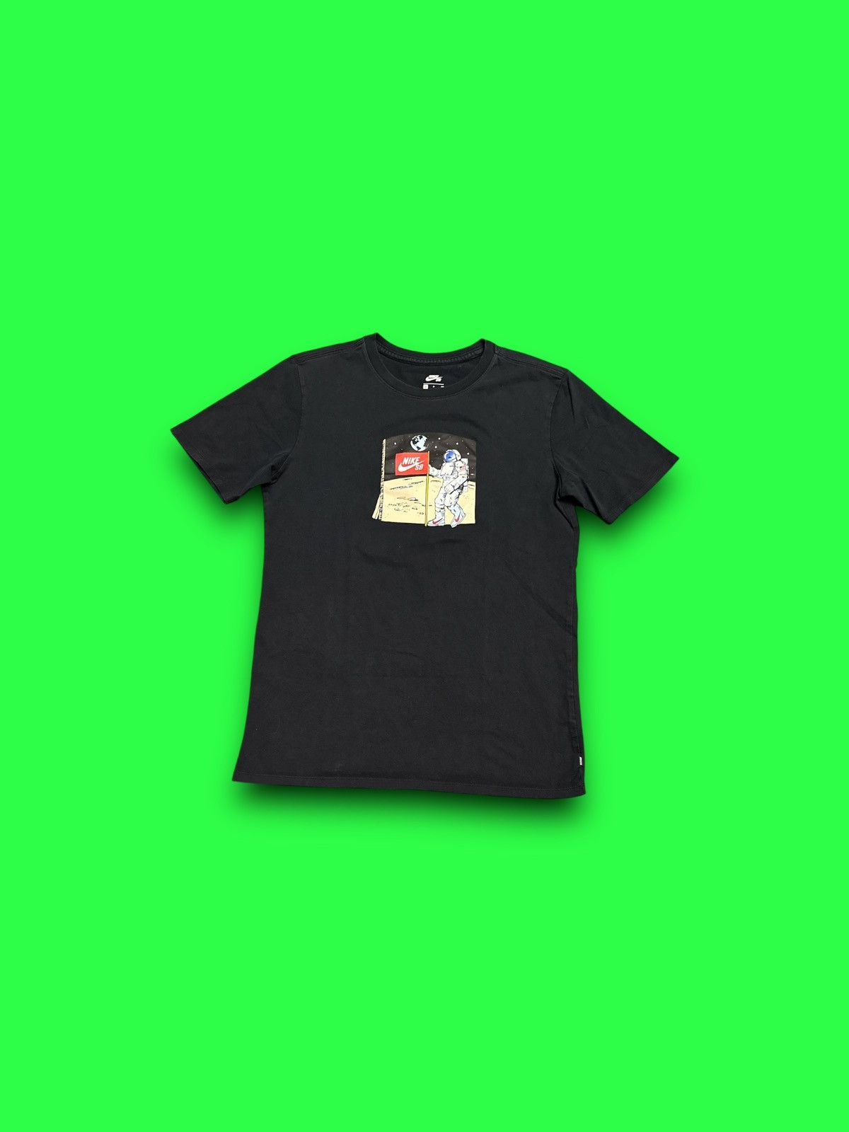 Nike Nike SB Fake Moon Landing Astronaut T Shirt AA8081-100 Small Size US S / EU 44-46 / 1 - 2 Thumbnail