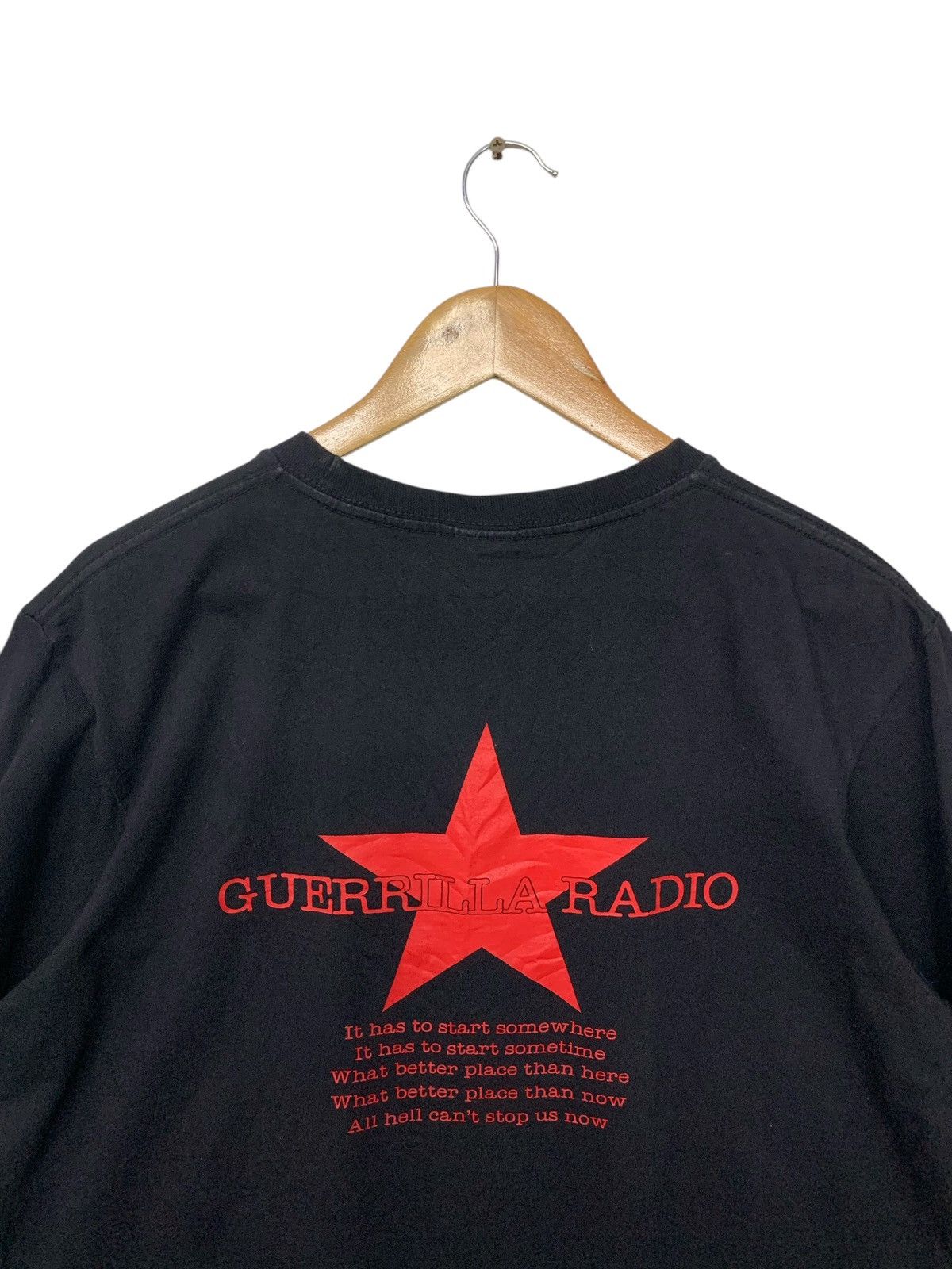 Band Tees Vintage 1999 Rage Against The Machine "Guerilla Radio" Tee Size US L / EU 52-54 / 3 - 4 Thumbnail