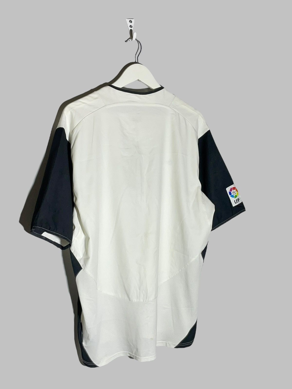 Nike × Vintage Valencia Nike 2003/04 Home Vintage Y2k Football Shirt Size US XL / EU 56 / 4 - 9 Thumbnail