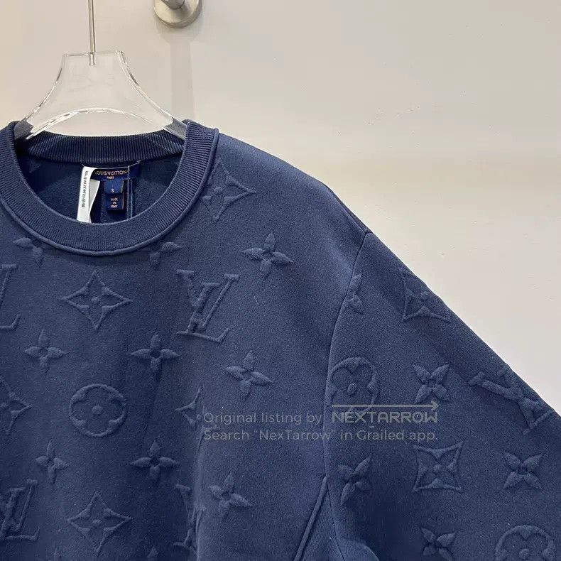 Louis Vuitton Louis Vuitton Jacquard embossed full-print sweatshirt Size US S / EU 44-46 / 1 - 4 Thumbnail