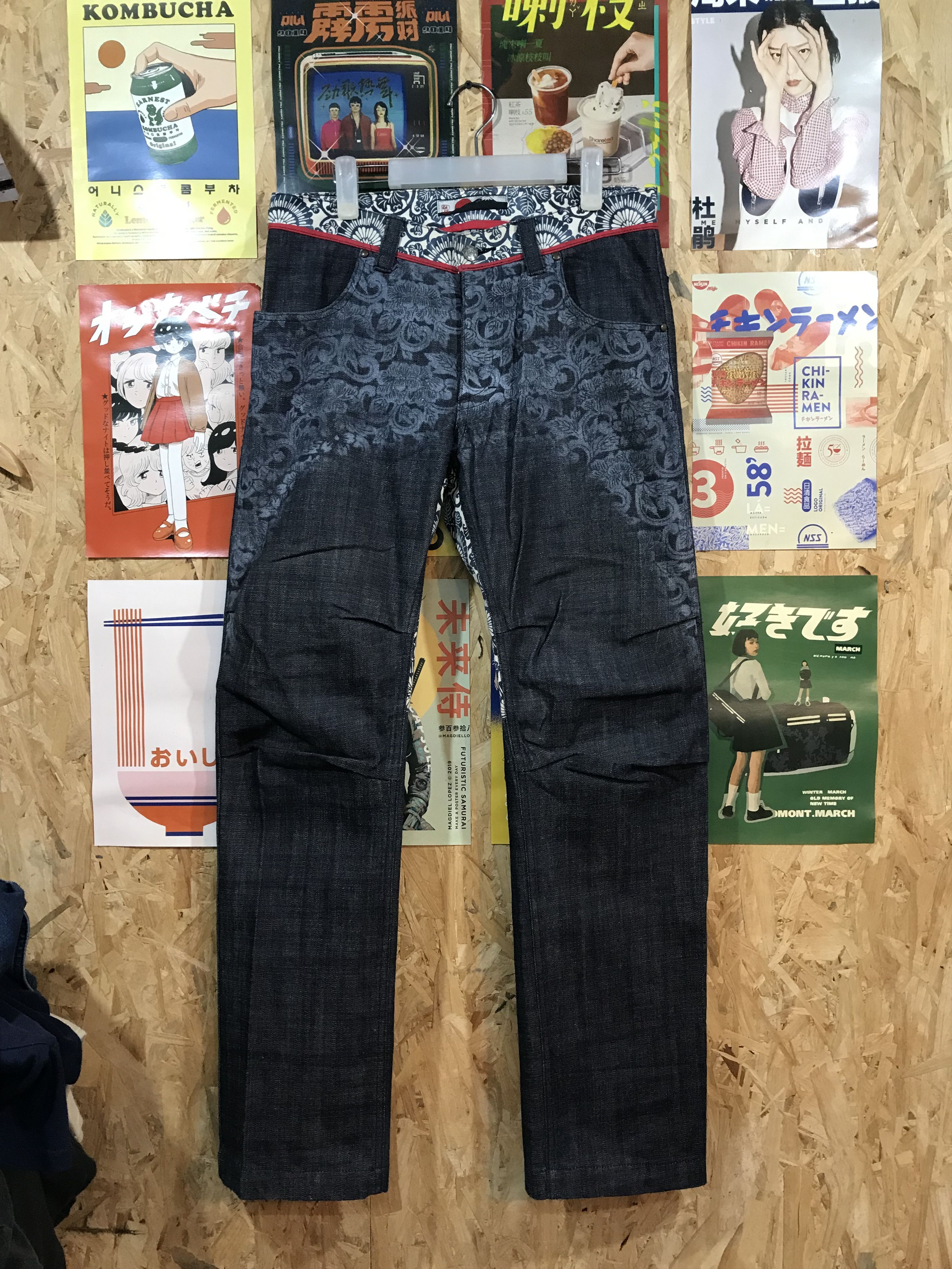 Japanese Brand Gemstone Japanese Brand Denim Pants Size US 33 - 1 Thumbnail