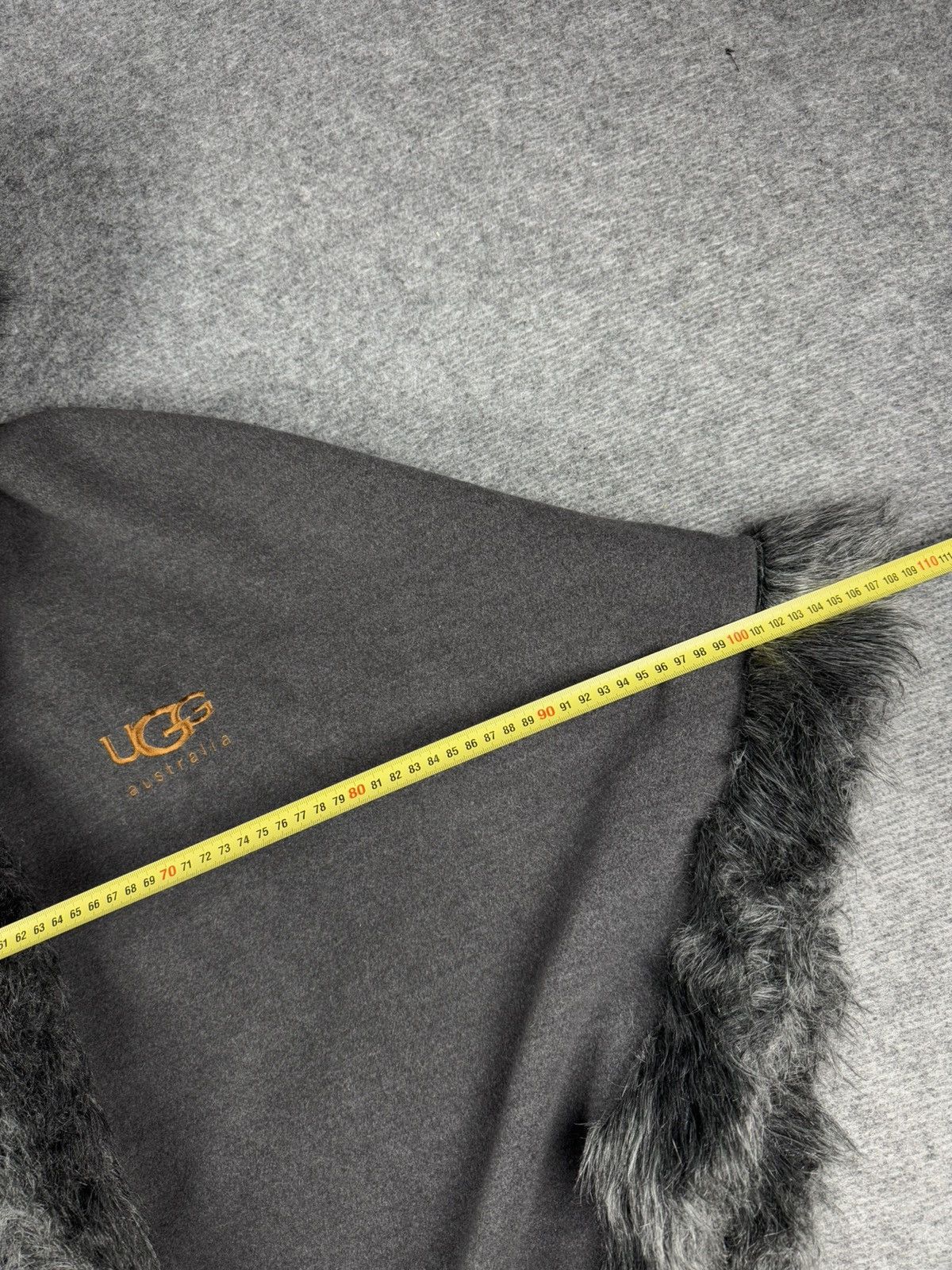 Ugg Vintage UGG Australia Wool Faux Fur Poncho Coat Size XL / US 12-14 / IT 48-50 - 10 Thumbnail