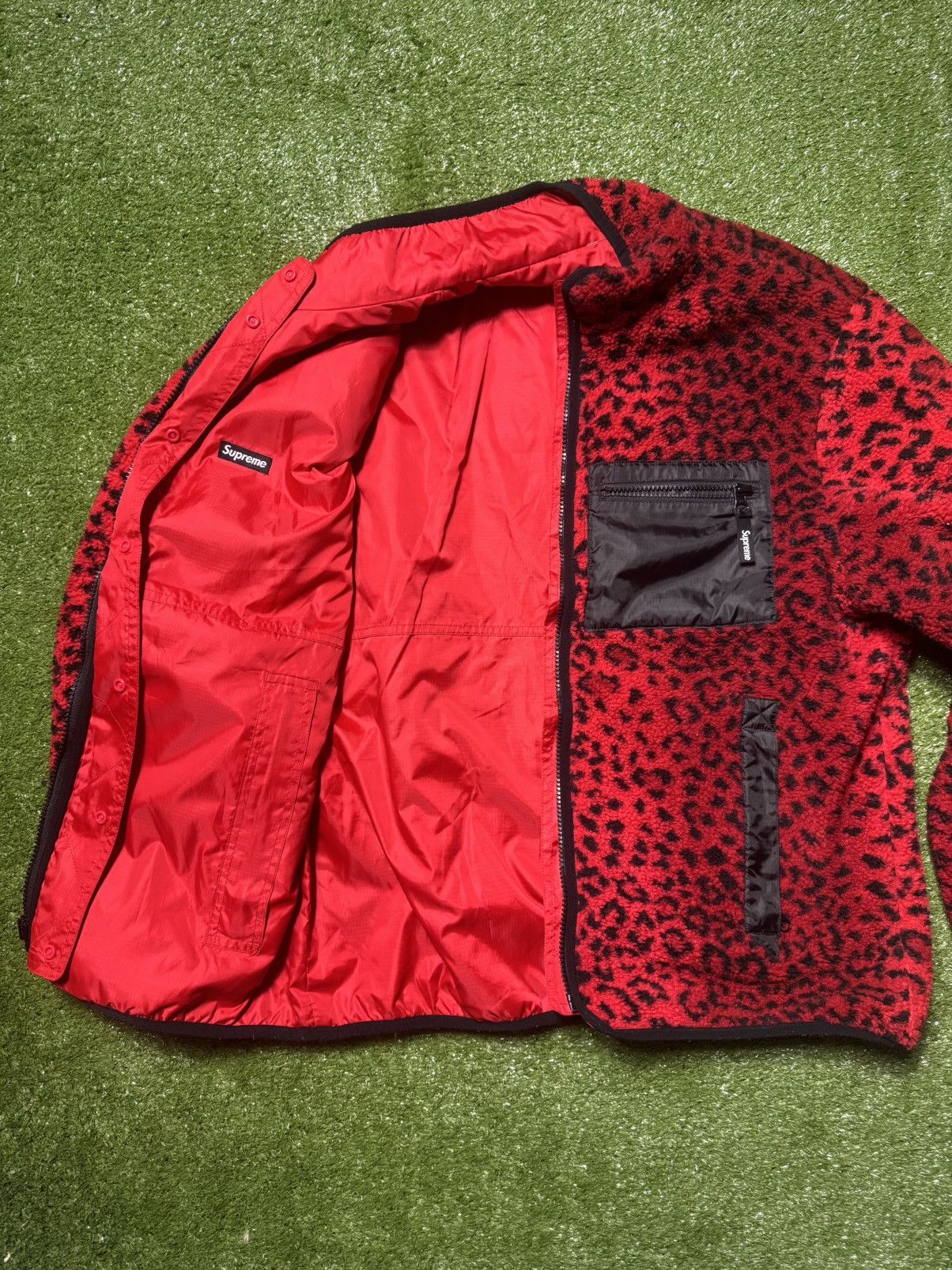 Supreme 2017 Supreme Leopard Fleece Reversible Jacket Size US M / EU 48-50 / 2 - 3 Thumbnail