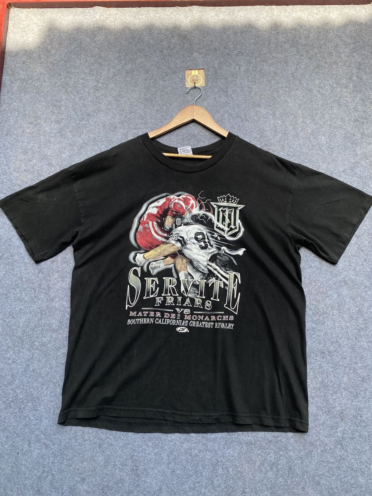 Vintage Servite friars vs meter day monarchs ragby tee Size US XL / EU 56 / 4 - 1 Thumbnail