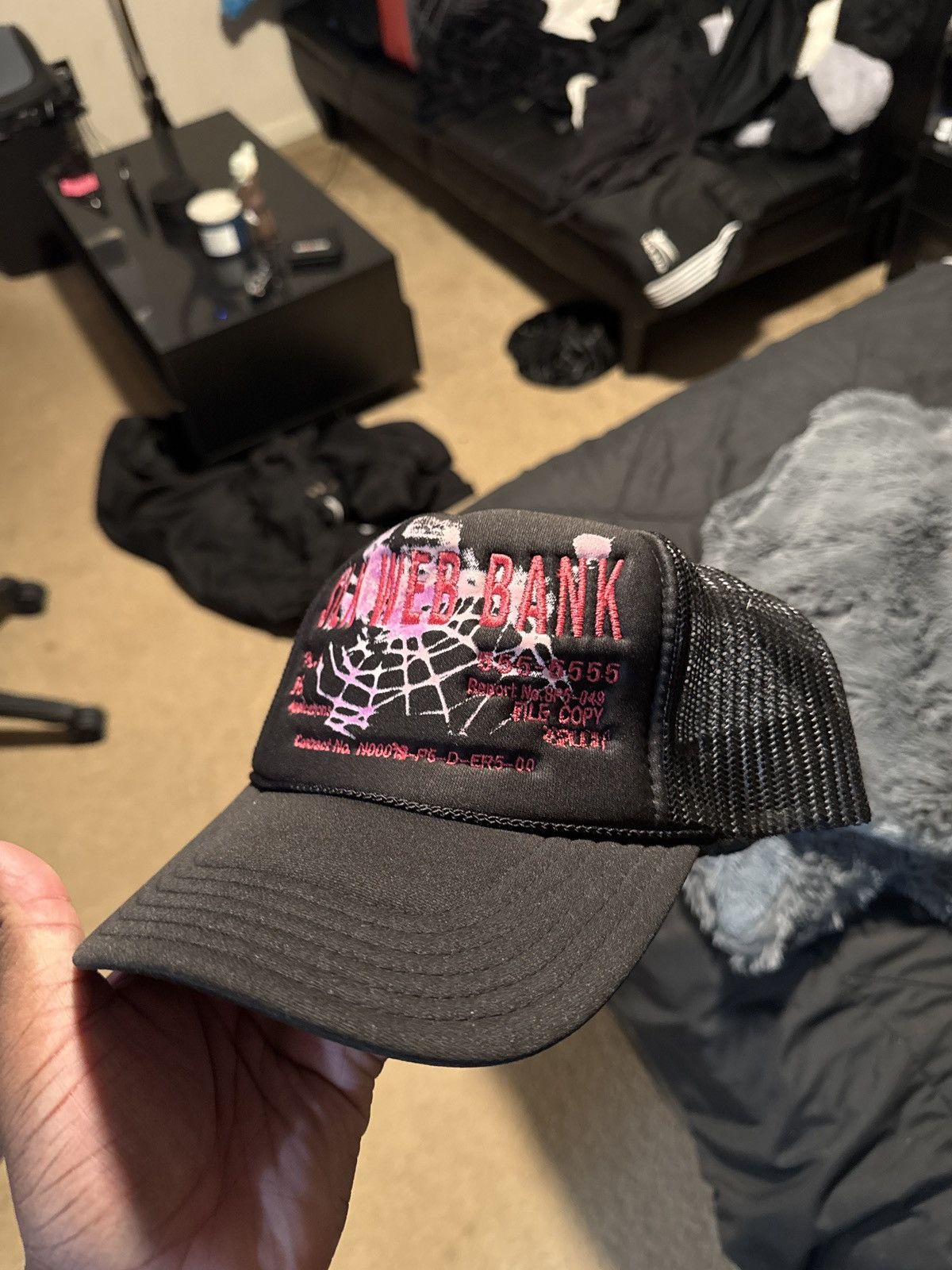 Sp5der × Young Thug Silk web bank spider trucker hat Size ONE SIZE - 2 Thumbnail