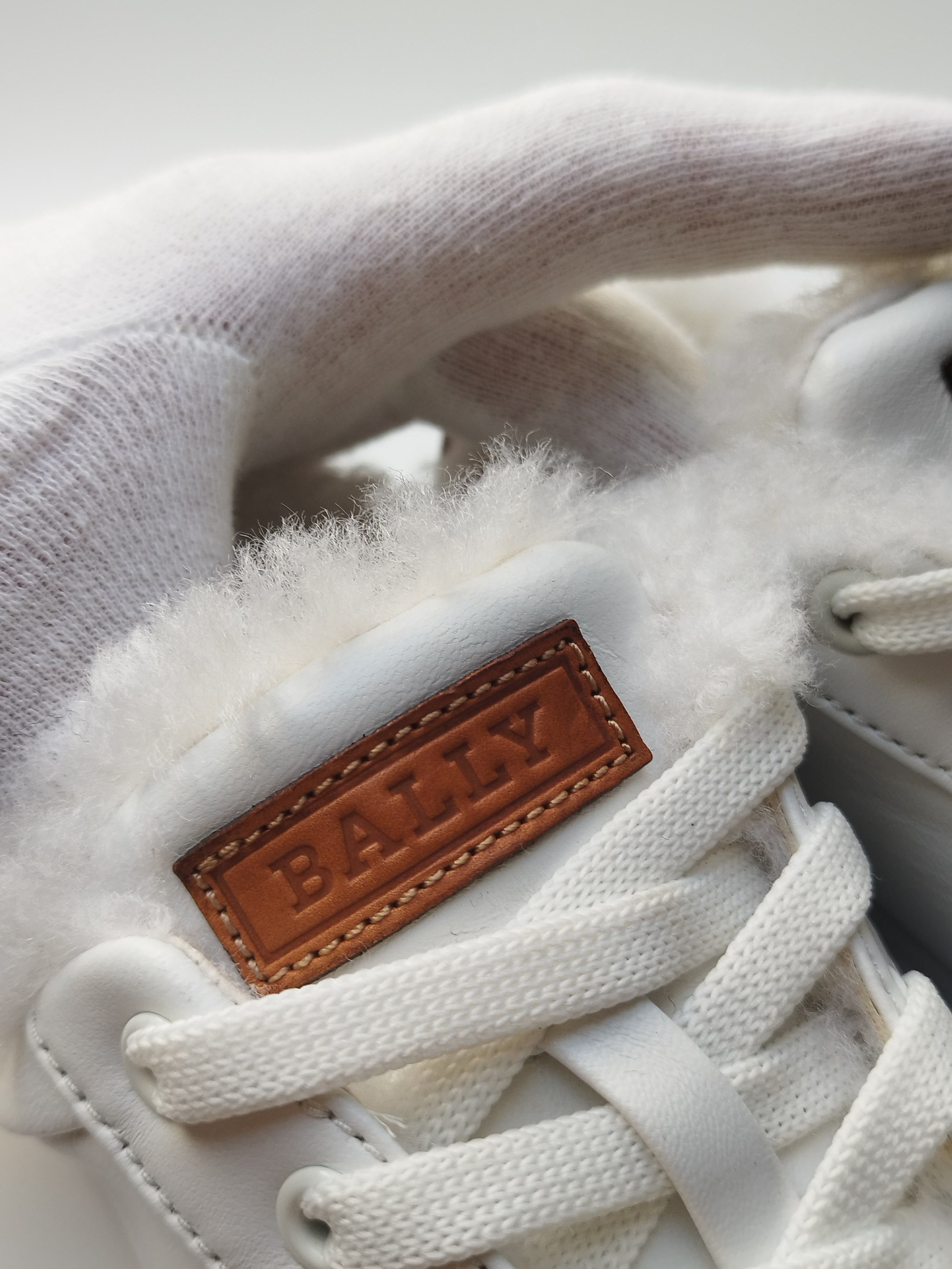 Bally Bally leather Trainers faux fur white beige Size US 6 / IT 36 - 12 Thumbnail