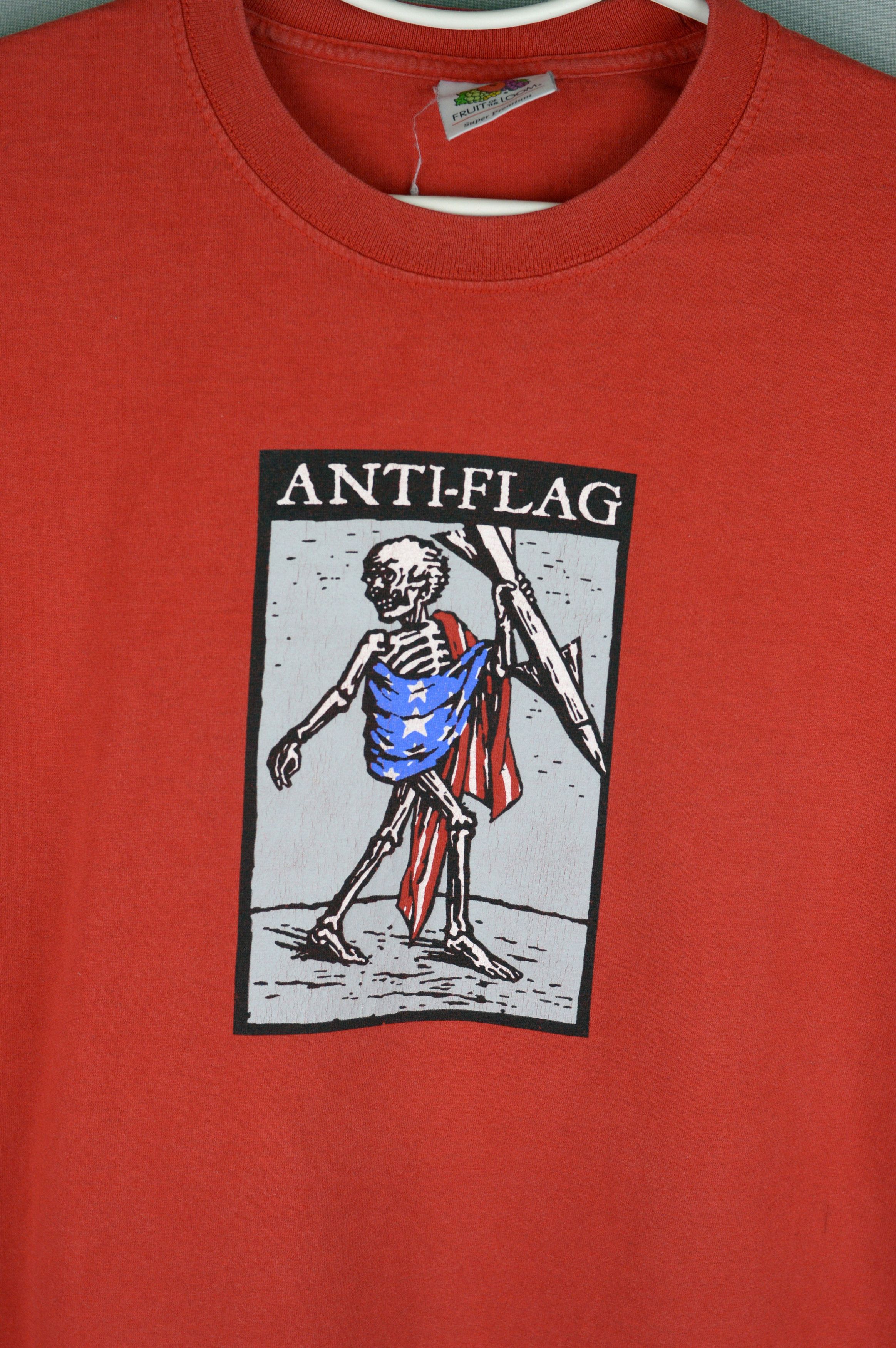 Vintage Vintage Anti Flag early 00s t shirt Size US XL / EU 56 / 4 - 3 Thumbnail