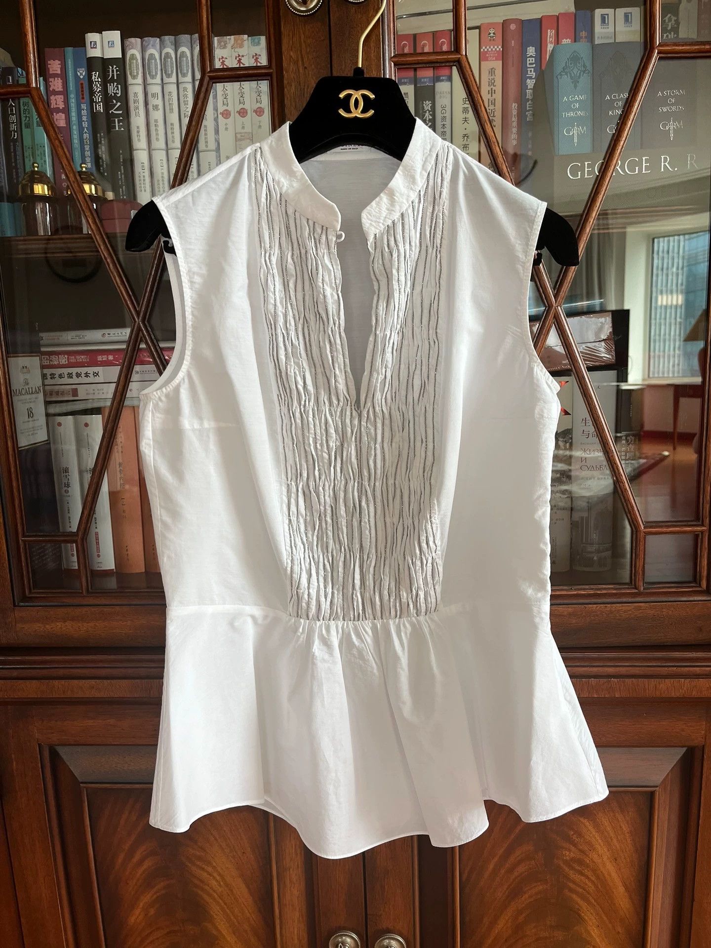 Brunello Cucinelli White Beaded Sleeveless Top - dmc