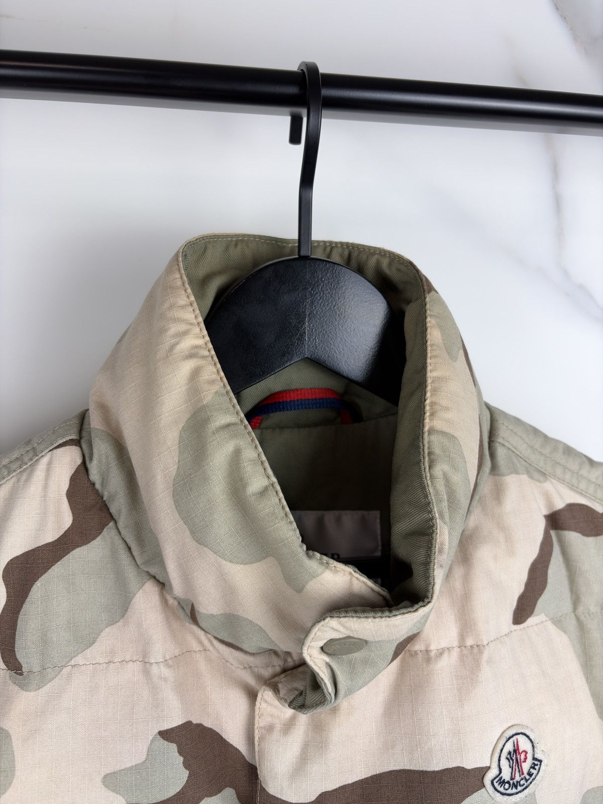 Junya Watanabe × Moncler AW06 Junya Watanabe Moncler Patch Camo Down Puffer Vest Size US S / EU 44-46 / 1 - 5 Thumbnail