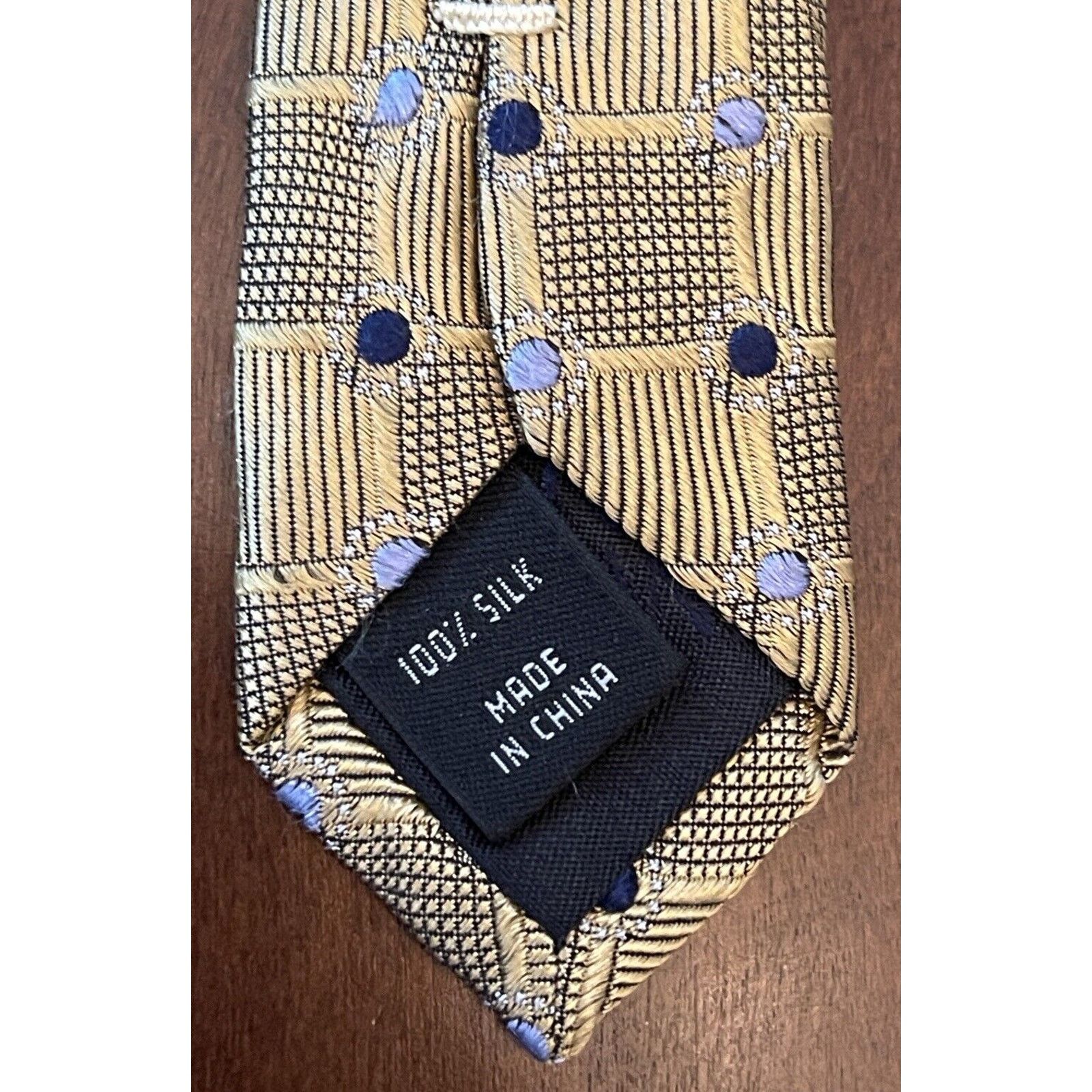 Jos. A. Bank Jos. A. Bank Executive Collection Gold Silk Made In China Size ONE SIZE - 7 Thumbnail