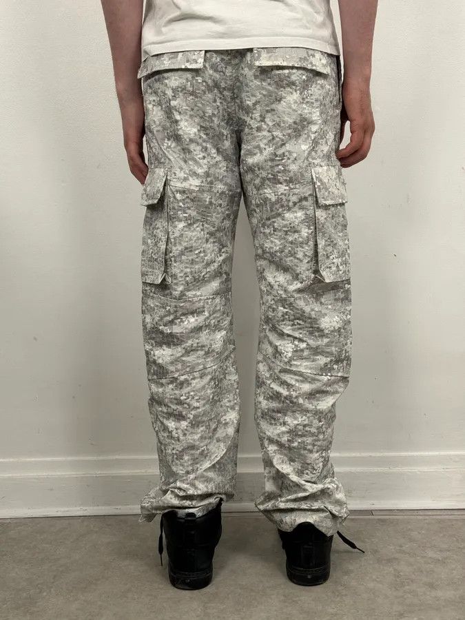 Givenchy SS2023 Givenchy Camo White Distressed Cargo Pants Size US 32 / EU 48 - 5 Thumbnail
