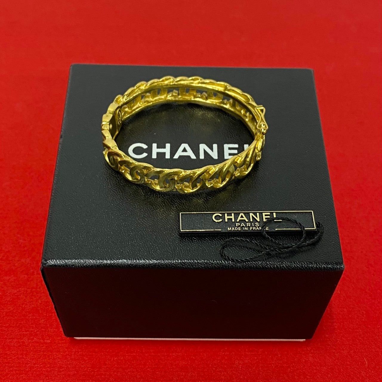 Chanel Chanel Bracelet Gold Plated Size ONE SIZE - 1 Thumbnail