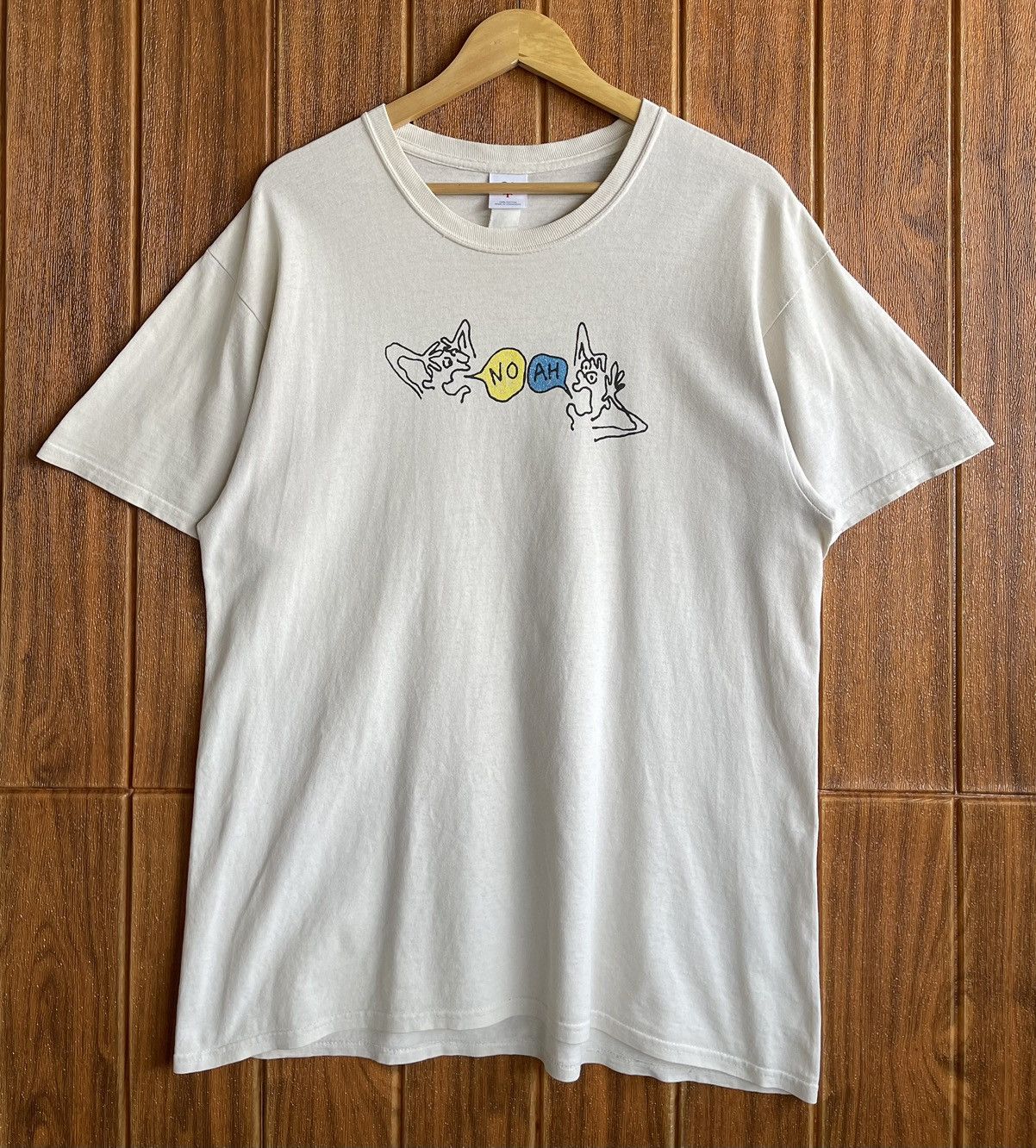 Noah Hype🔥NOAH🔥Art White Tshirt Y2k Size US L / EU 52-54 / 3 - 1 Thumbnail