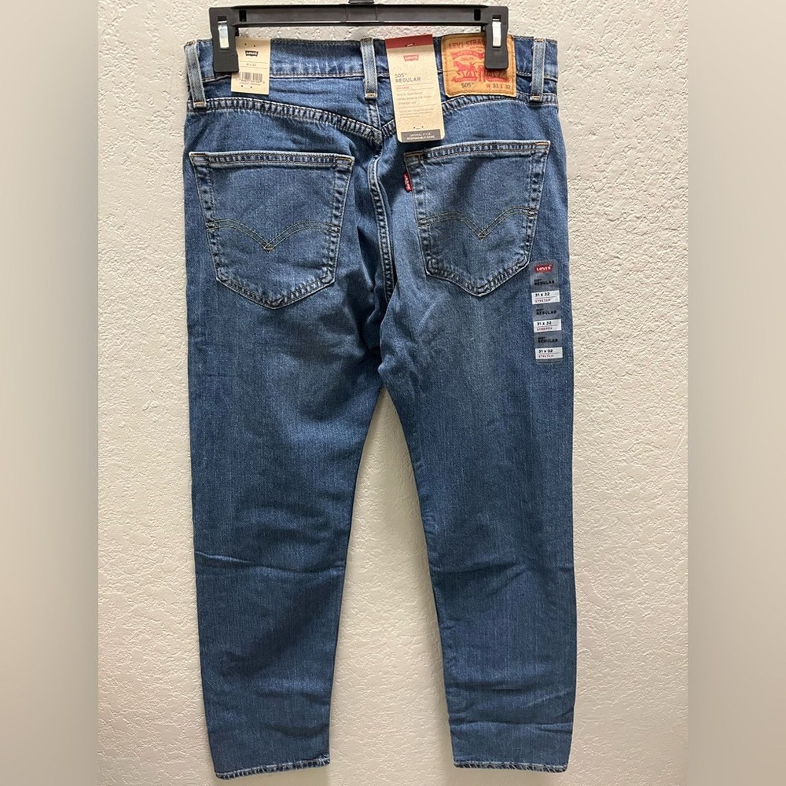Levi's Levi's 505 Jeans Men W31 L32 Blue Denim Straight Leg Regular Size US 31 - 1 Thumbnail