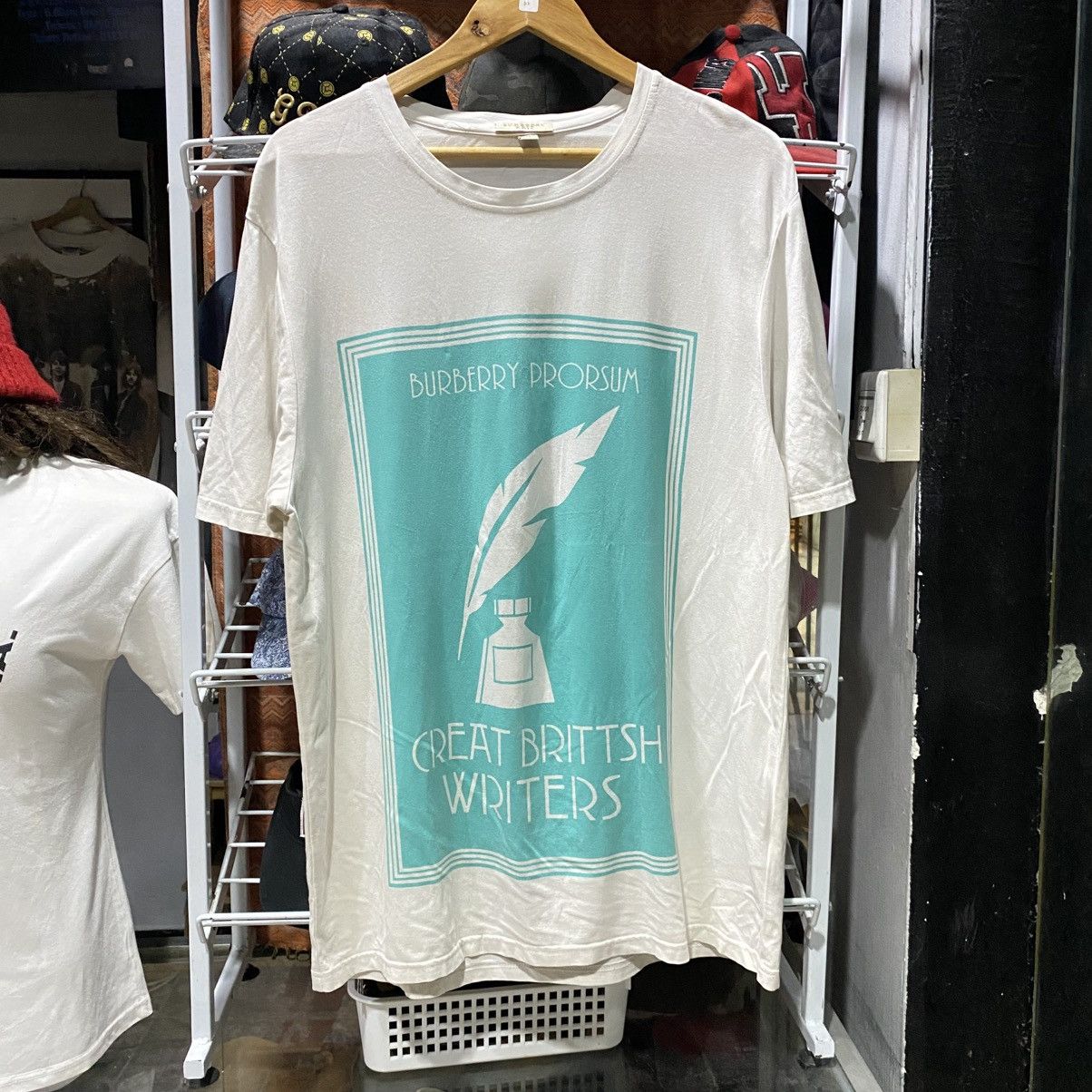 Burberry Prorsum Spring 2015 Teal White Great British Writers Cotton Tshirt Size US XL / EU 56 / 4 - 1 Thumbnail