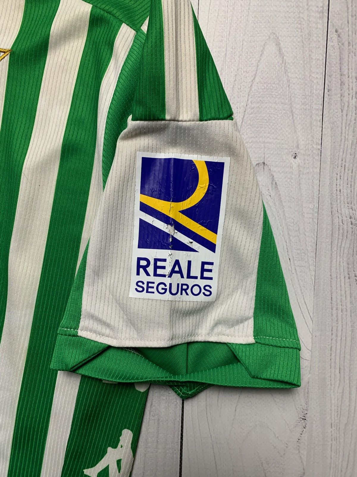Kappa × Vintage Vintage Kappa Real Betis soccer jersey size M striped green Size US M / EU 48-50 / 2 - 3 Thumbnail