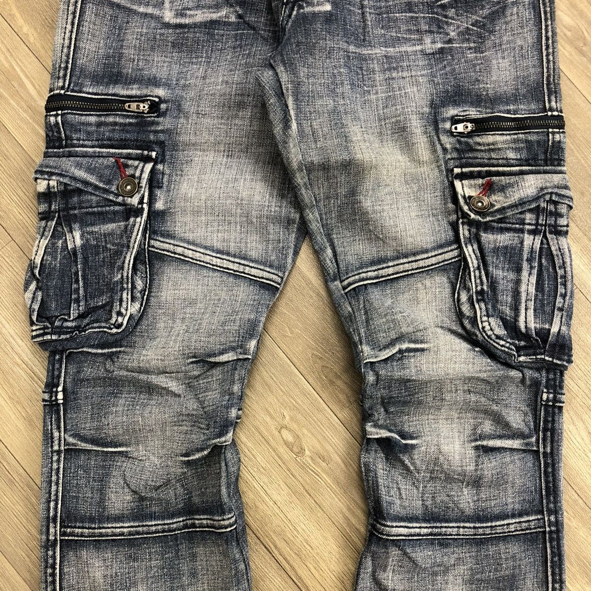 If Six Was Nine × In The Attic × Le Grande Bleu (L.G.B.) 2000s In The Attic Homme Distressed Bondage Cargo Jeans Y2K Size US 28 / EU 44 - 4 Thumbnail