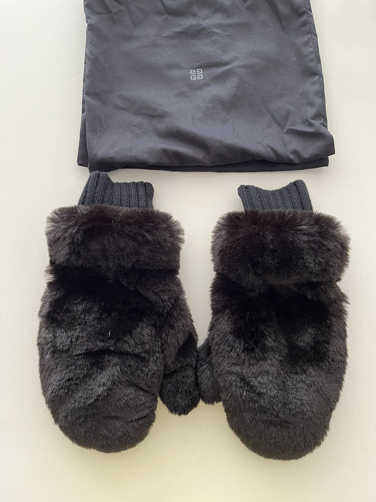 image of NWT - Givenchy Faux Fur Mittens in Black, Women's