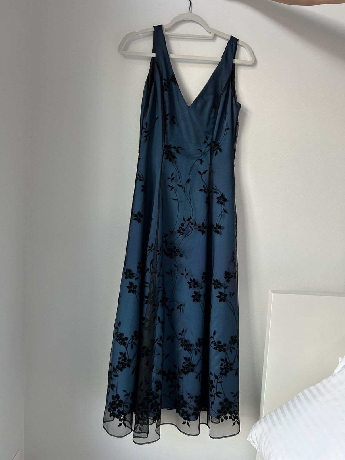 Adrianna Papell Vintage Papell Boutique Evening Dress - Size 6 Size S / US 4 / IT 40 - 1 Thumbnail