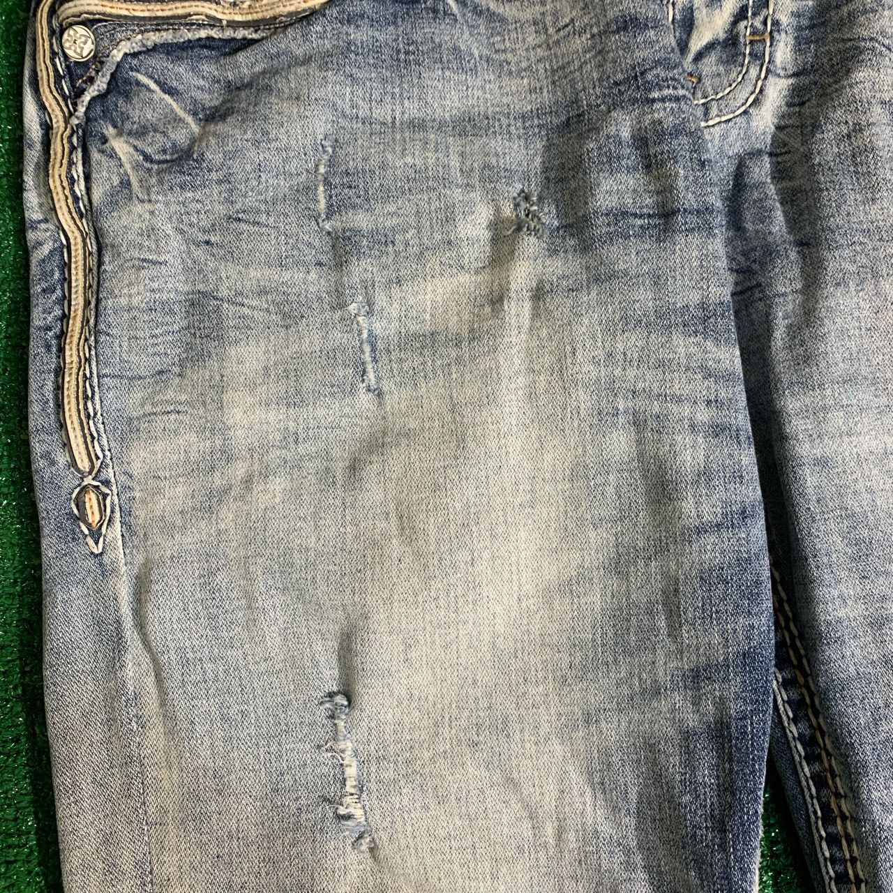 Rock Revival Crazy Y2K Thrashed Rock Revival Light Wash Jeans Size 36 Size US 36 / EU 52 - 6 Thumbnail