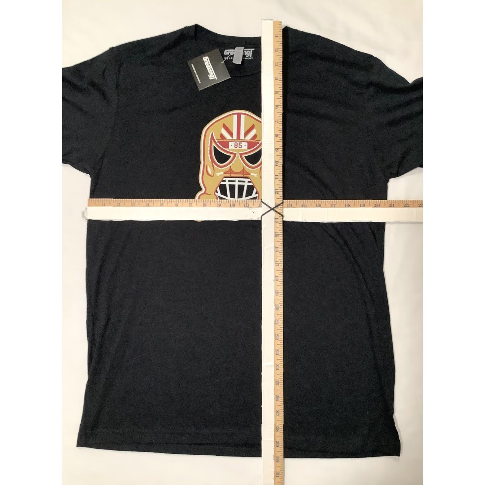 Vintage BreakingT Mens Large Black T-Shirt George Kittle 49ers Lucha Mask Football Graphic Print Short Sleeve Crew Neck Sports All Seasons Mens Size US L / EU 52-54 / 3 - 6 Thumbnail