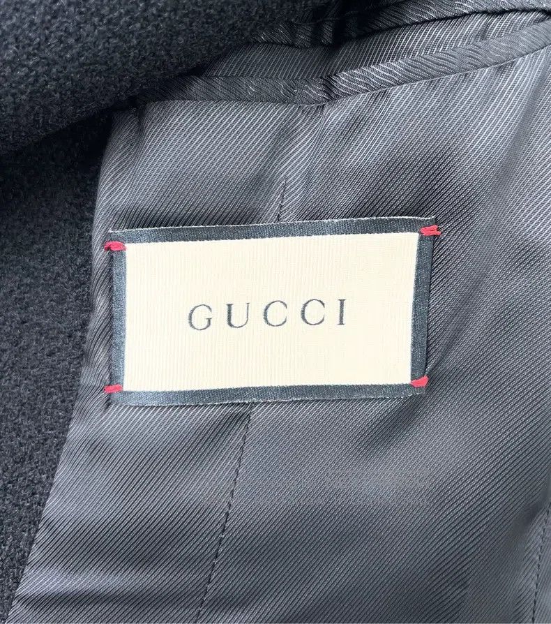 Gucci Gucci Black gold button small fragrant style cardigan jack Size XS / US 0-2 / IT 36-38 - 3 Thumbnail