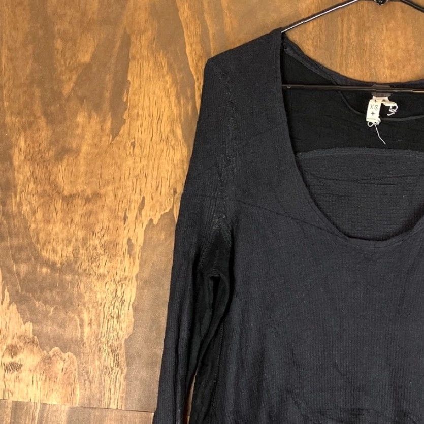 Vintage We The Free Womens Shirt Black Thermal Waffle Scoop Neck Long Sleeve XS Size XS / US 0-2 / IT 36-38 - 4 Thumbnail