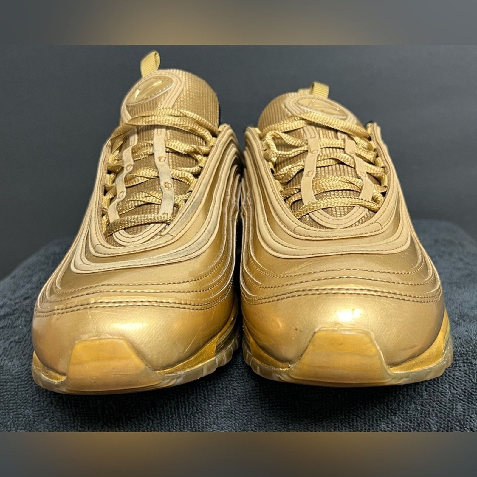Nike Air Max 97 Metallic Gold Low Top Shoes Mens W/ Box