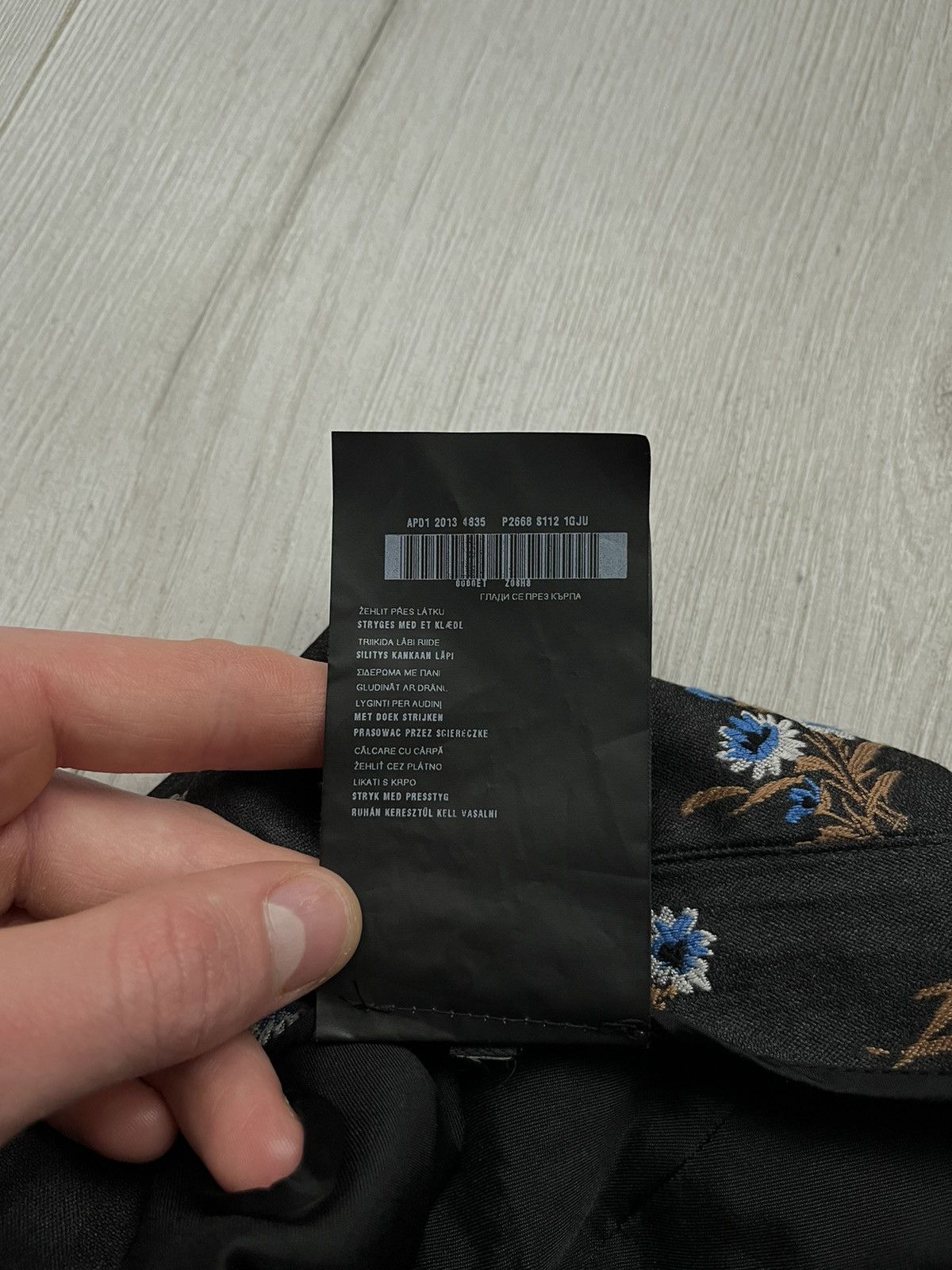 Prada Prada Wool Silk Embroidered Monogram Flowers Chino Pants 42 Size 28" / US 6 / IT 42 - 13 Thumbnail