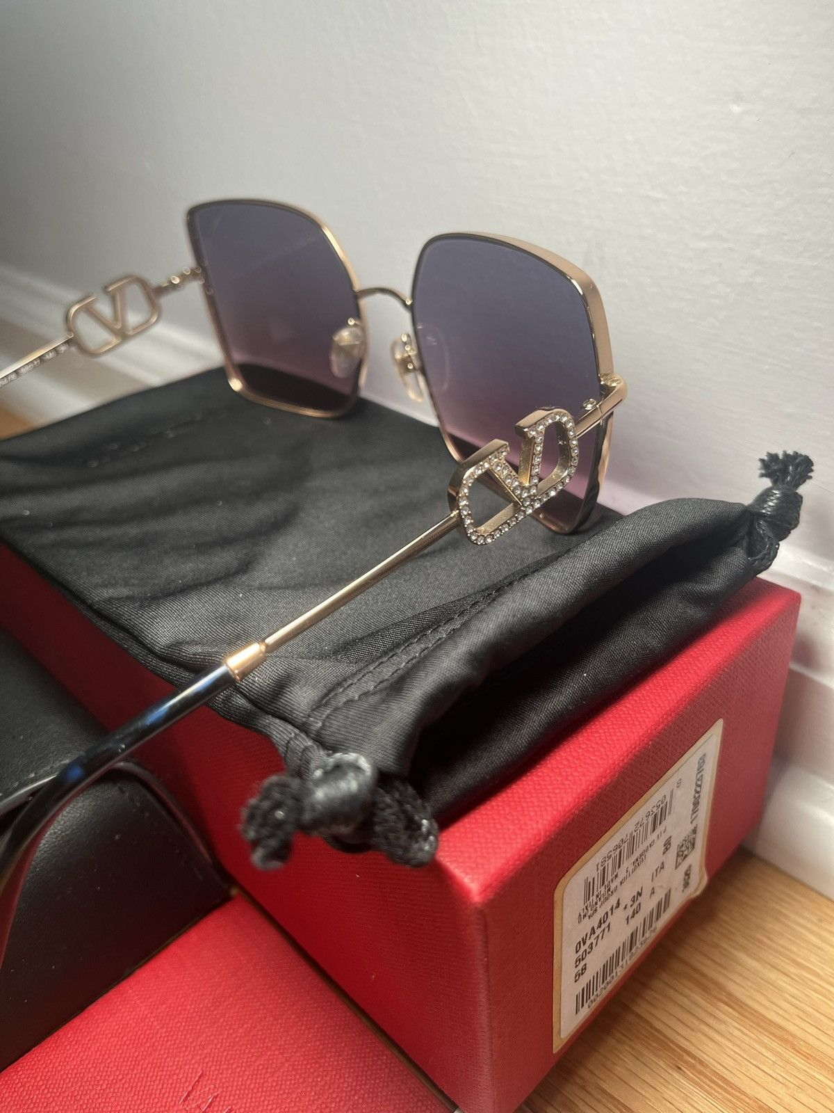 Valentino Valentino Square Sunglasses Luxottica Group Limited Edition Size ONE SIZE - 4 Thumbnail