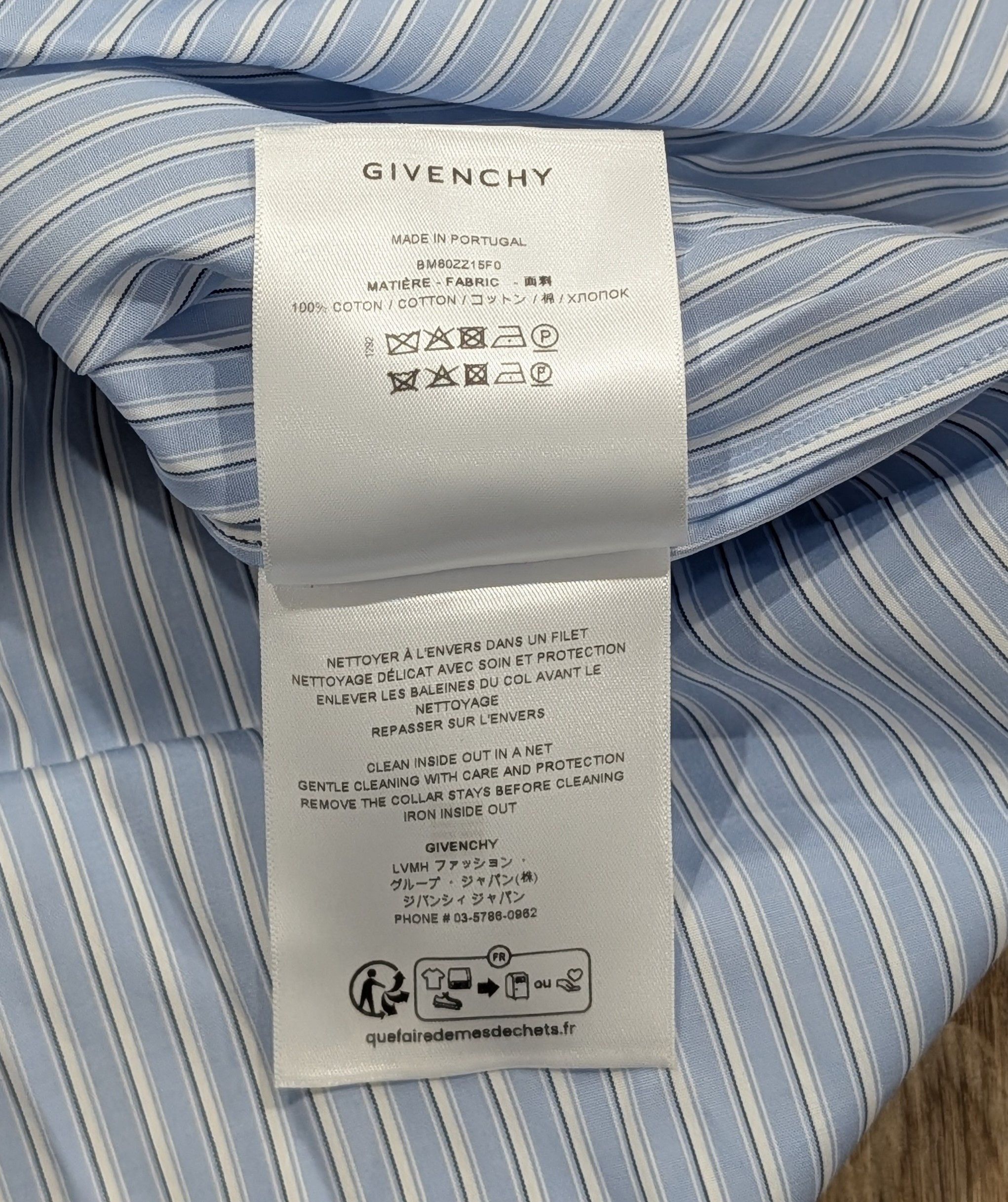 Givenchy GIVENCHY Crest Striped Button Up Shirt Light Blue 39 US 15.5 Size US M / EU 48-50 / 2 - 6 Thumbnail