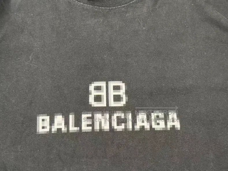 Balenciaga Balenciaga Mosaic blurred letter short-sleeve black Size US S / EU 44-46 / 1 - 3 Thumbnail