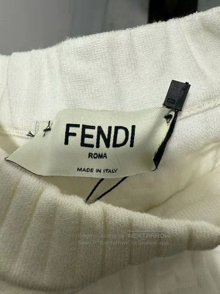 Fendi Fendi Double F Embossed Sweatshirt Size 36. Size S / US 4 / IT 40 - 4 Thumbnail