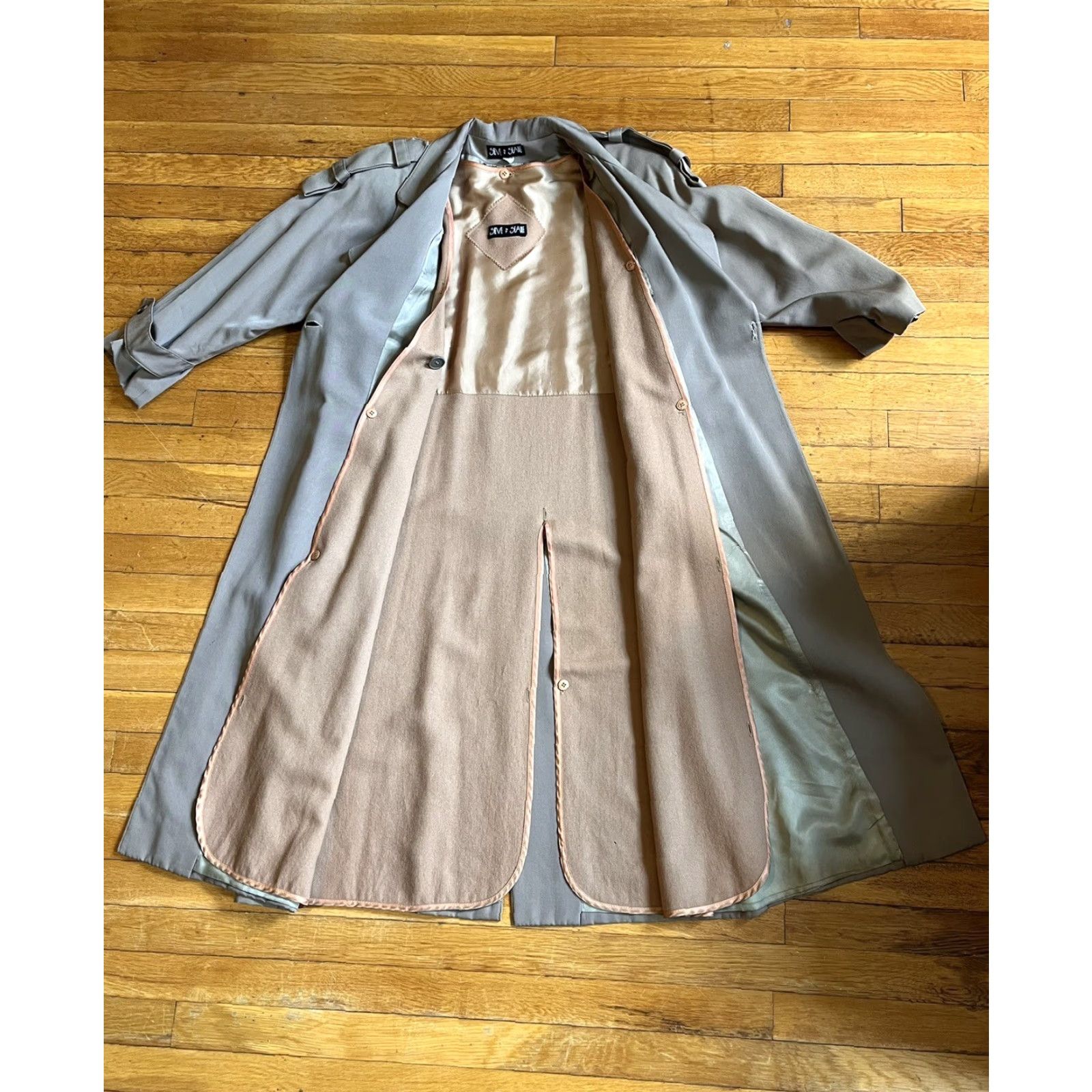 Vintage VINTAGE Steve by Searle Trench Coat Women’s 6 Beige Coat Steve by Searle Trench Coat Beige 6 Women’s Vintage Size M / US 6-8 / IT 42-44 - 7 Thumbnail