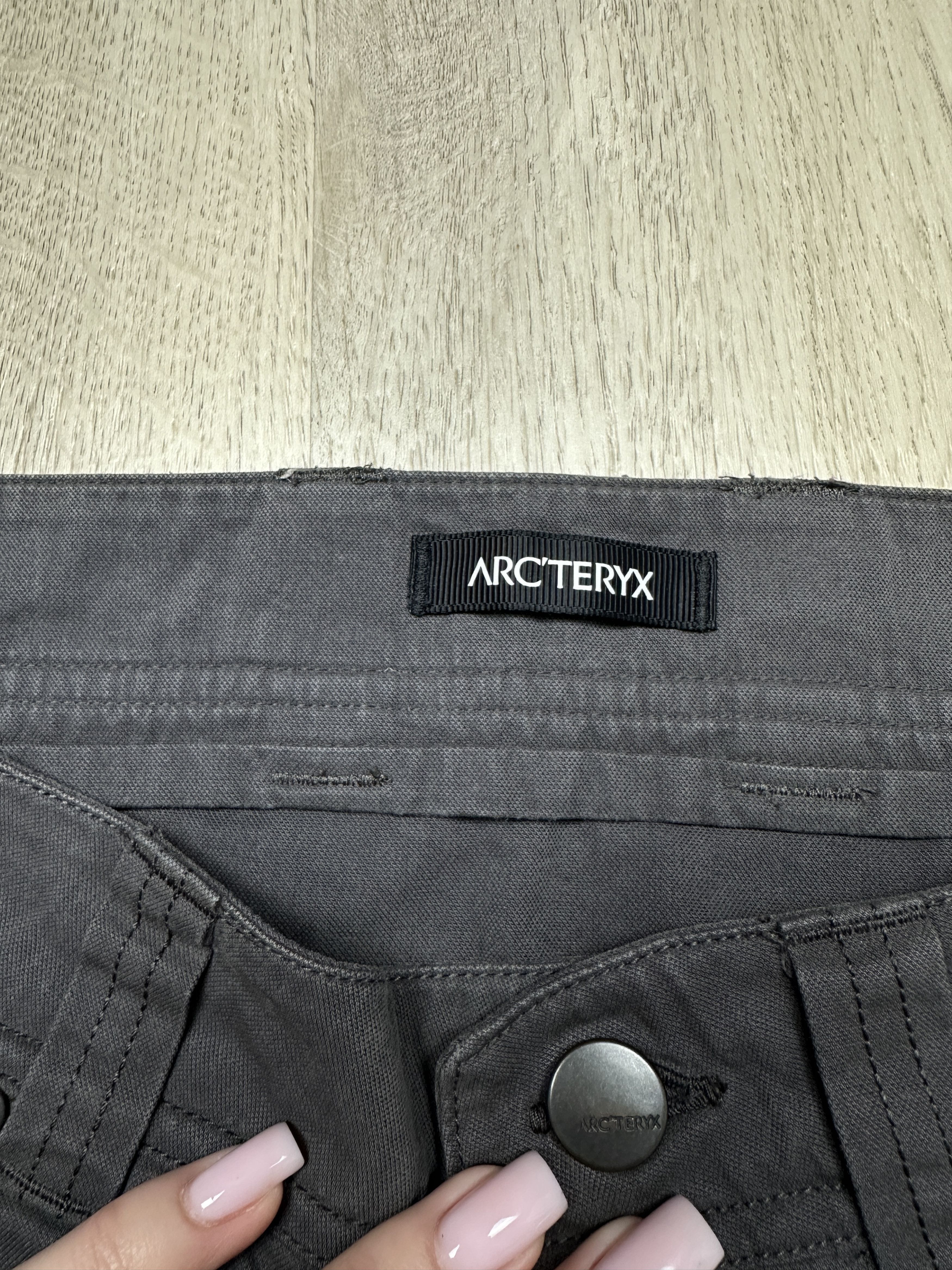 Arc'teryx Arc’teryx Arcteryx Mens Outdoor Shorts Size US 32 / EU 48 - 4 Thumbnail
