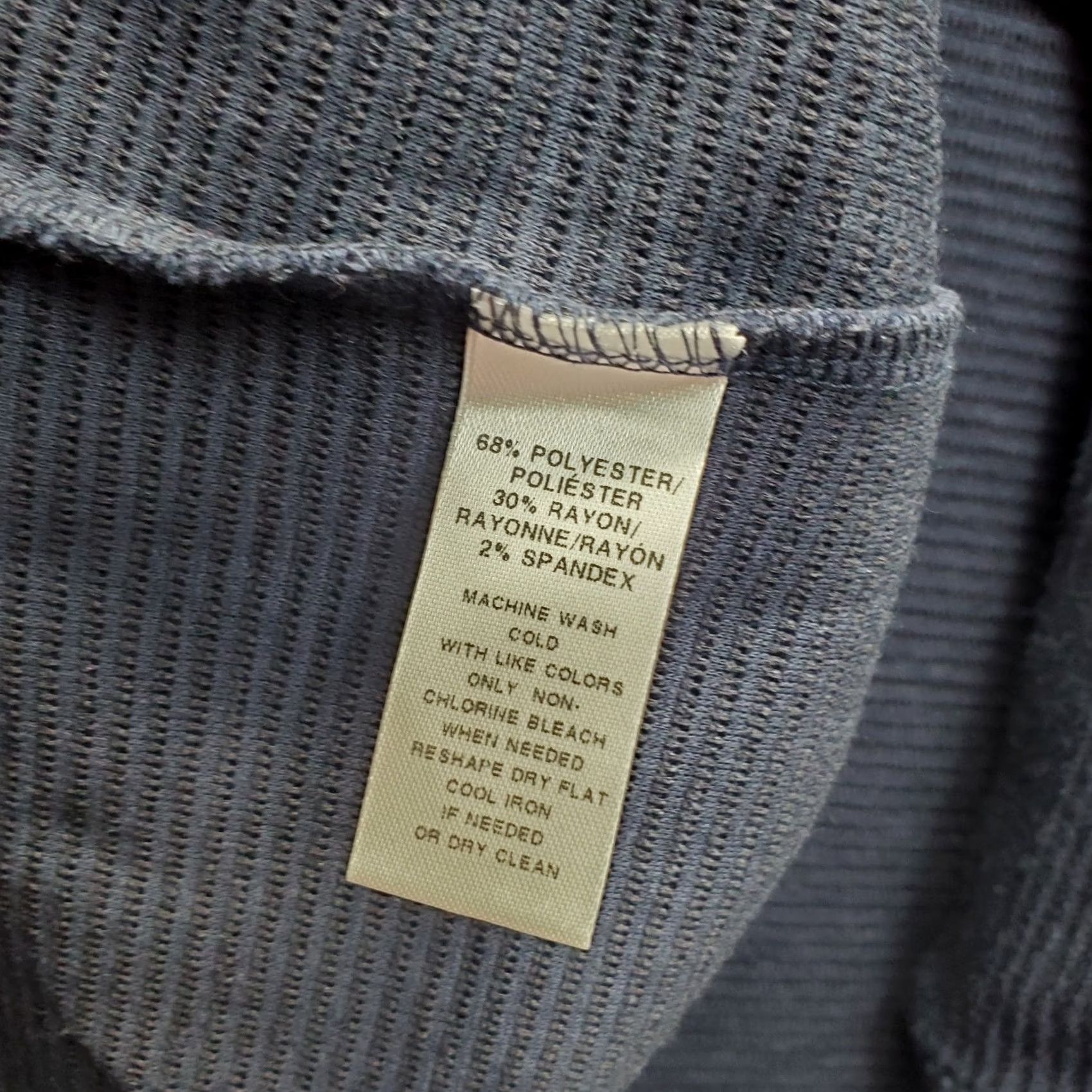 Loft Loft Tank Top Womens Size 24/26 Navy Ribbed Casual Sleeveless V-Neck Knot Hem Shirt Womens 24/26 Navy Tank (NWT) Size 4XL / US 24-26 - 7 Thumbnail