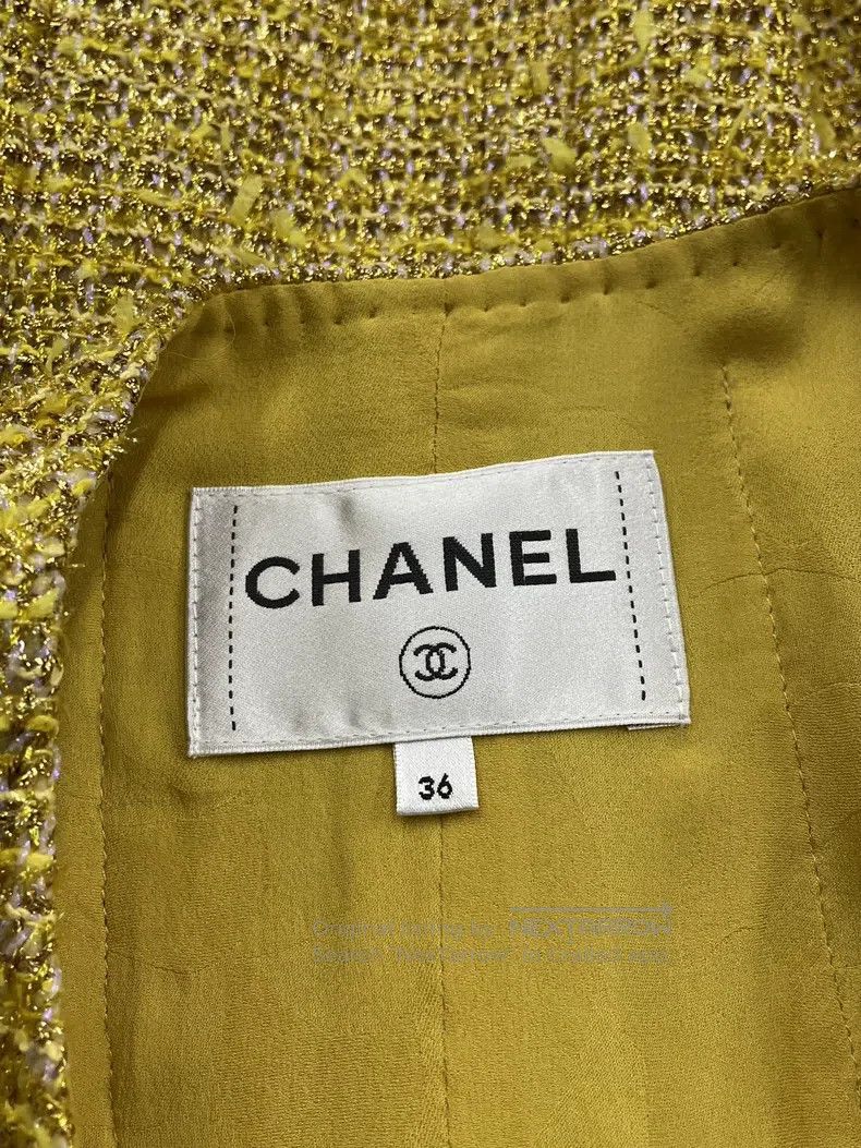 Chanel Chanel 23C gold yellow soft tweed sequin pocket jacket Size XS / US 0-2 / IT 36-38 - 4 Thumbnail