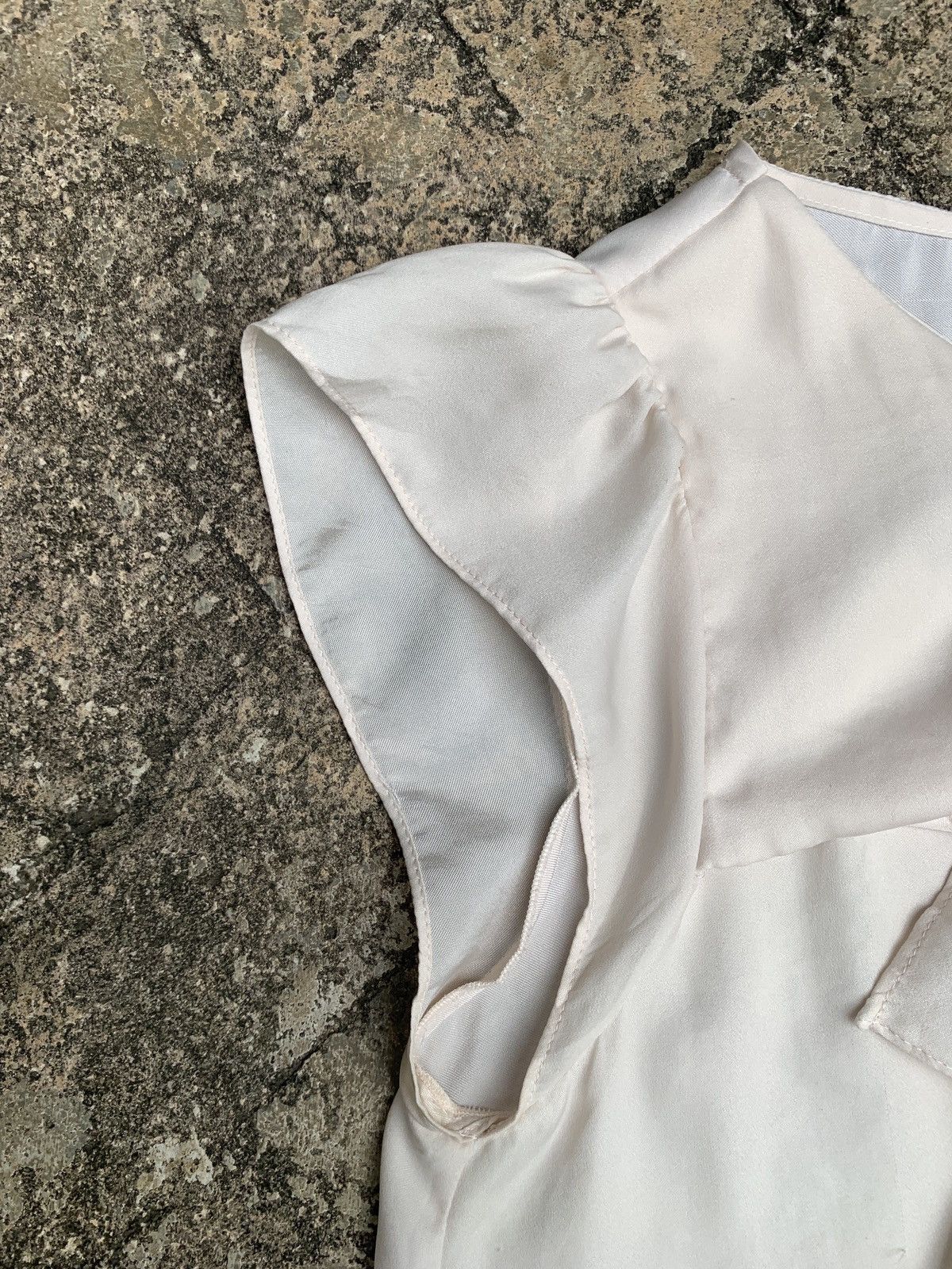 Lanvin Lanvin en Bleu Off White Bowtie Present Shortsleeve Blouse Size M / US 6-8 / IT 42-44 - 5 Thumbnail