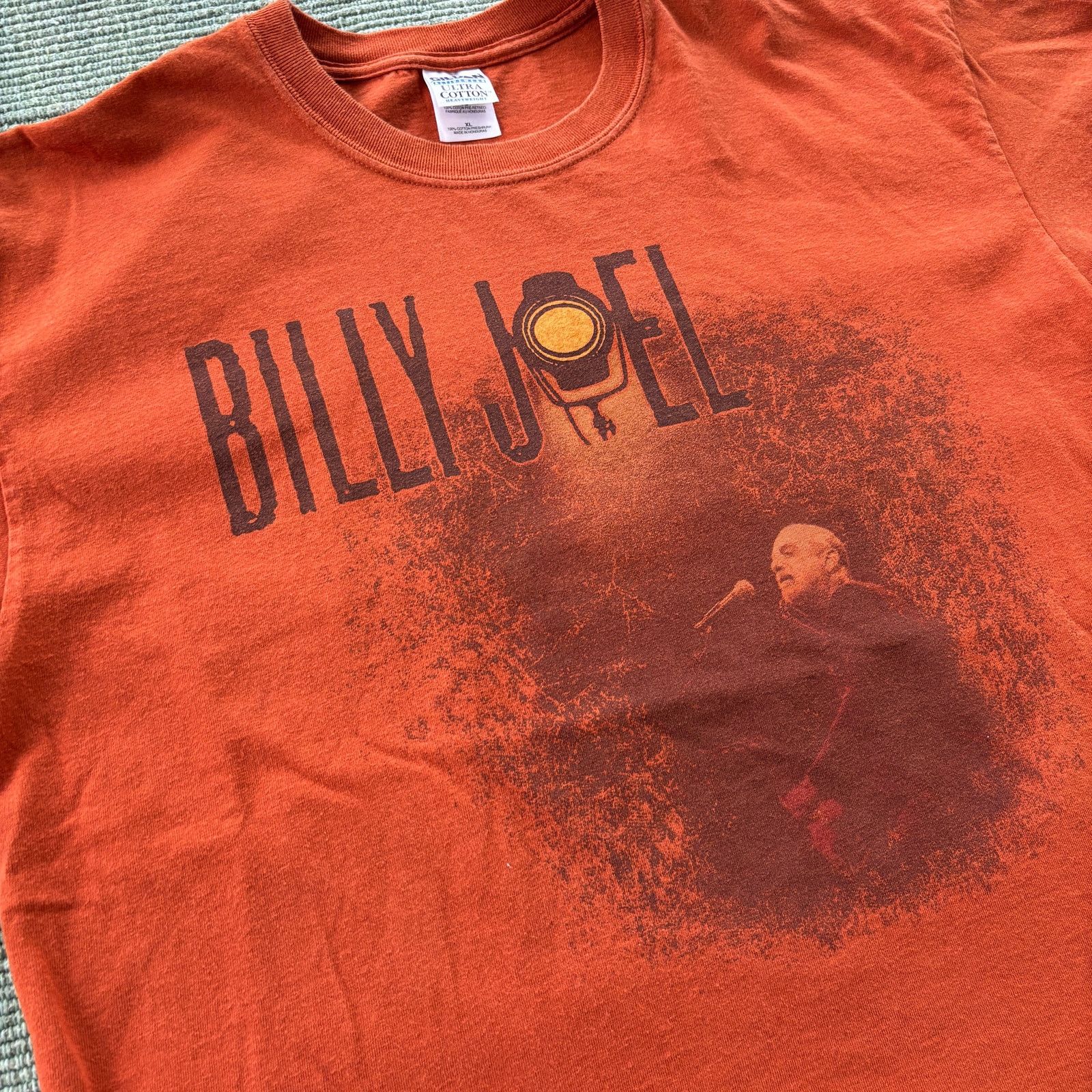 Gildan Vintage 2007 Billy Joel Concert Tee Shirt Sz XL Orange Size US XL / EU 56 / 4 - 4 Thumbnail