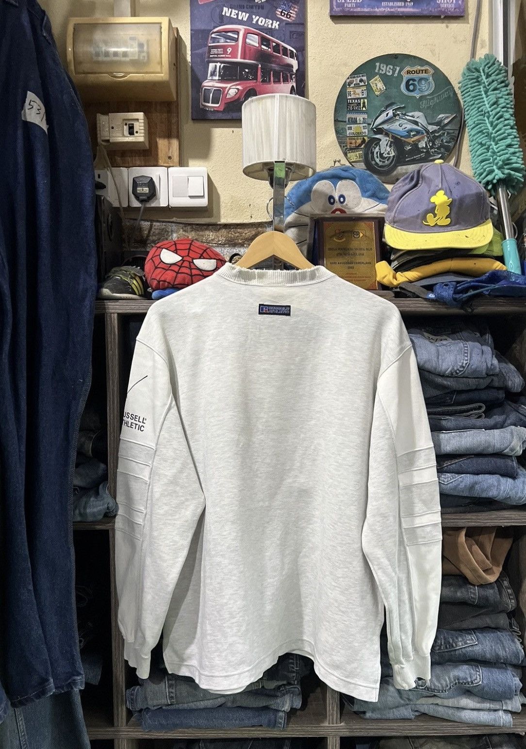 Russell Athletic 🔥Vintage Distressed Russell Athletic Crewneck Sweatshirt Size US M / EU 48-50 / 2 - 3 Thumbnail