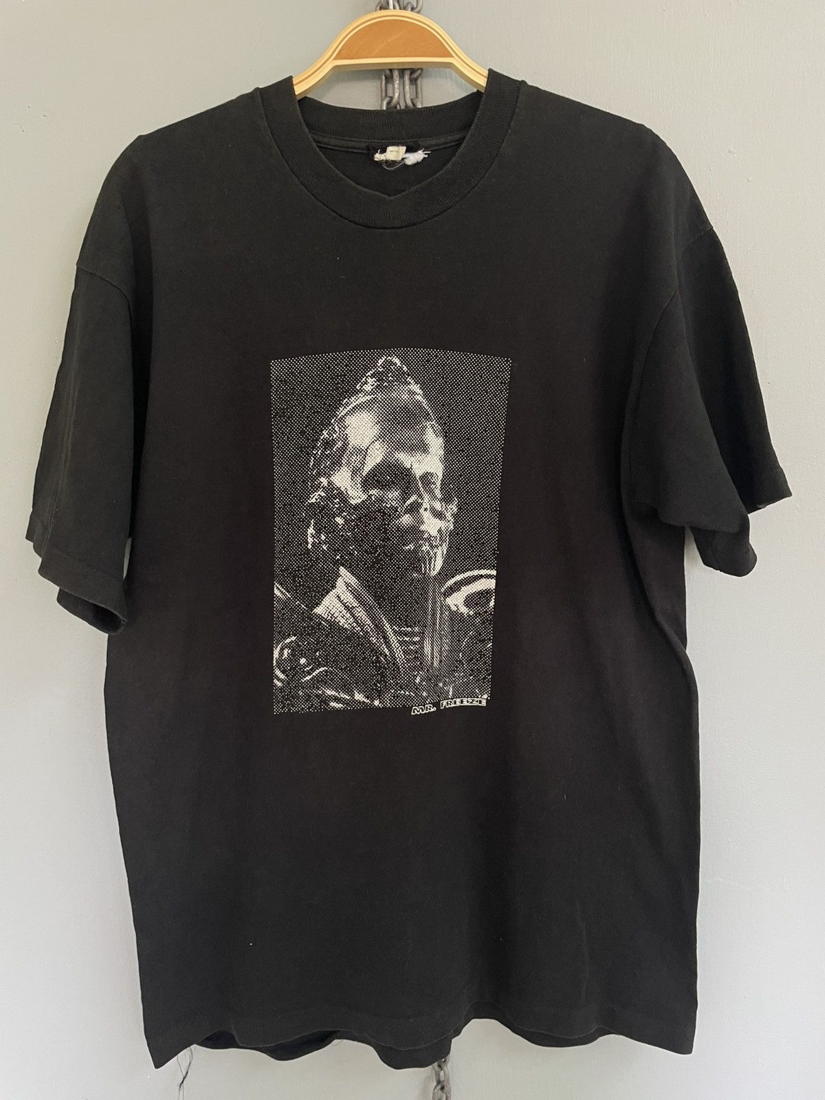 DC Comics Vintage 90s Mr. Freeze DC Comics movie promo t shirt Size US M / EU 48-50 / 2 - 3 Thumbnail