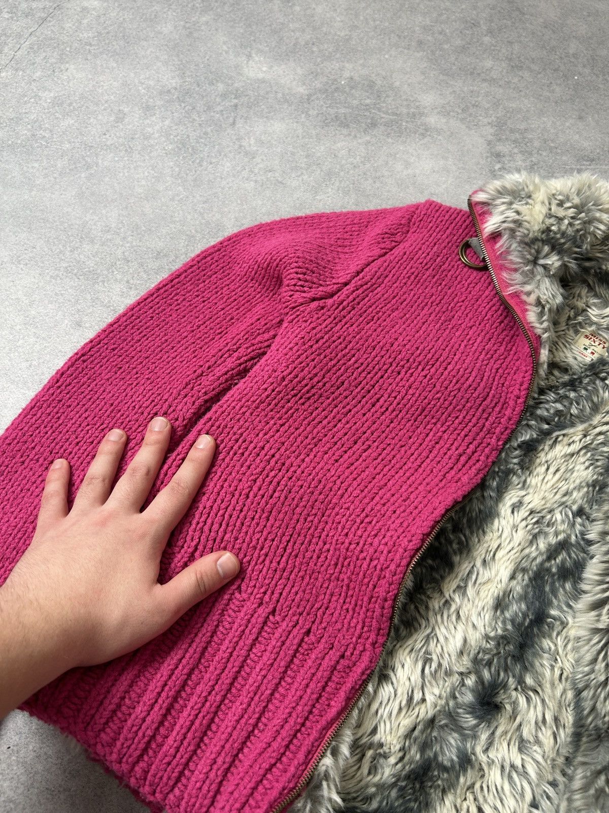 Miss Sixty Miss Sixty Y2K Fur pink knit-jacket women’s very rare Size L / US 10 / IT 46 - 3 Thumbnail