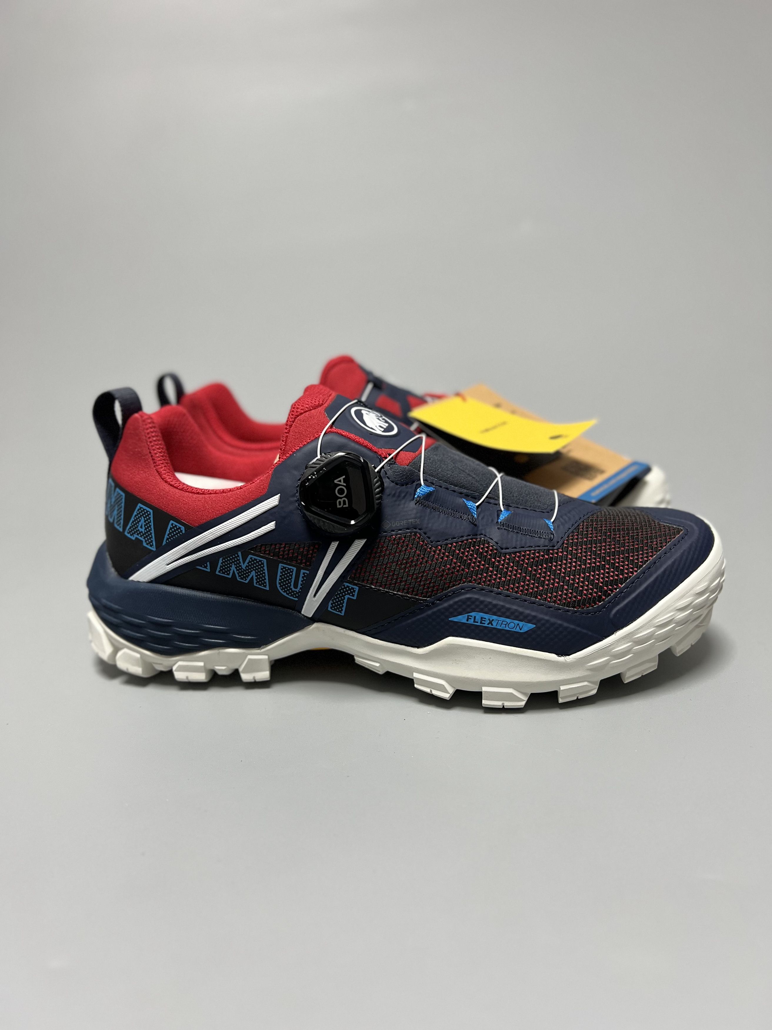 Goretex × Mammut Mammut Ducan Boa Low GTX Women's Hiking Shoes Vibram Size US 6 / IT 36 - 1 Thumbnail