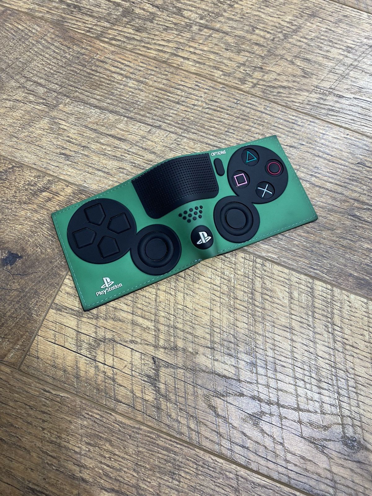 Vintage PlayStation PS4 Controller Wallet Gamer Gift Size ONE SIZE - 3 Thumbnail