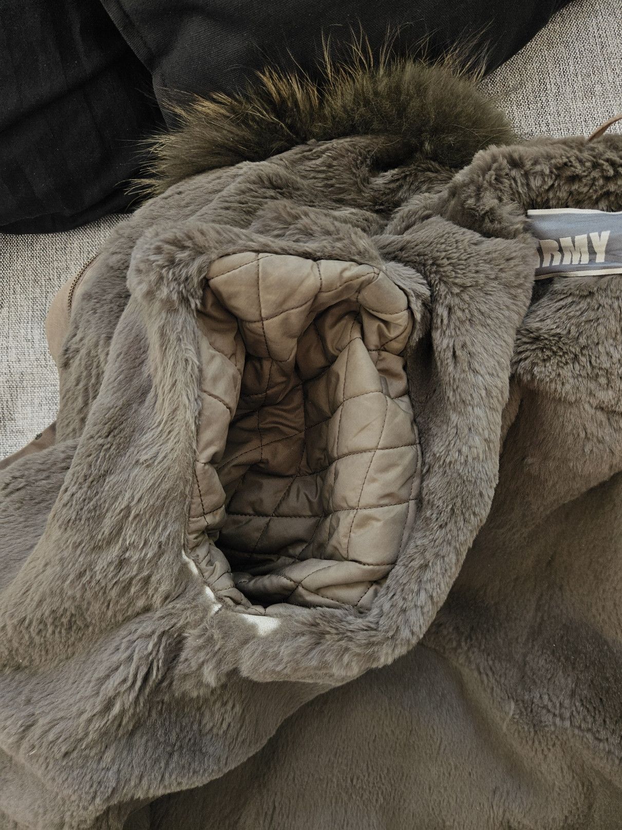 Yves Salomon Rabbit/ Raccon fur parka Size US M / EU 48-50 / 2 - 20 Thumbnail