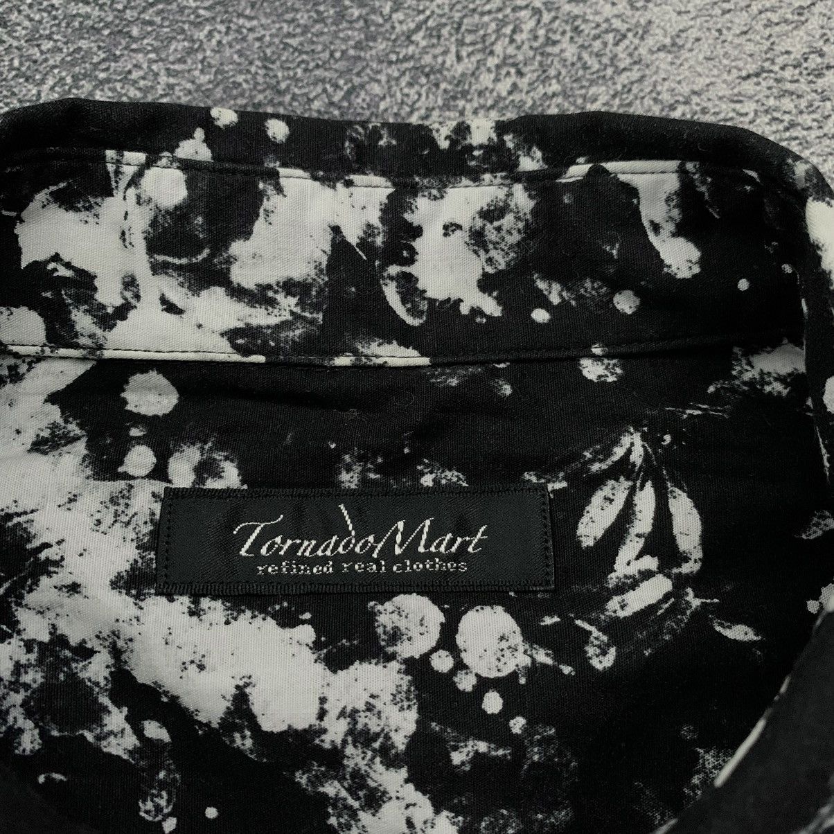 Tornado Mart Insane🔥Tornado Mart japan y2k pattern abstract shirt Size US L / EU 52-54 / 3 - 6 Thumbnail