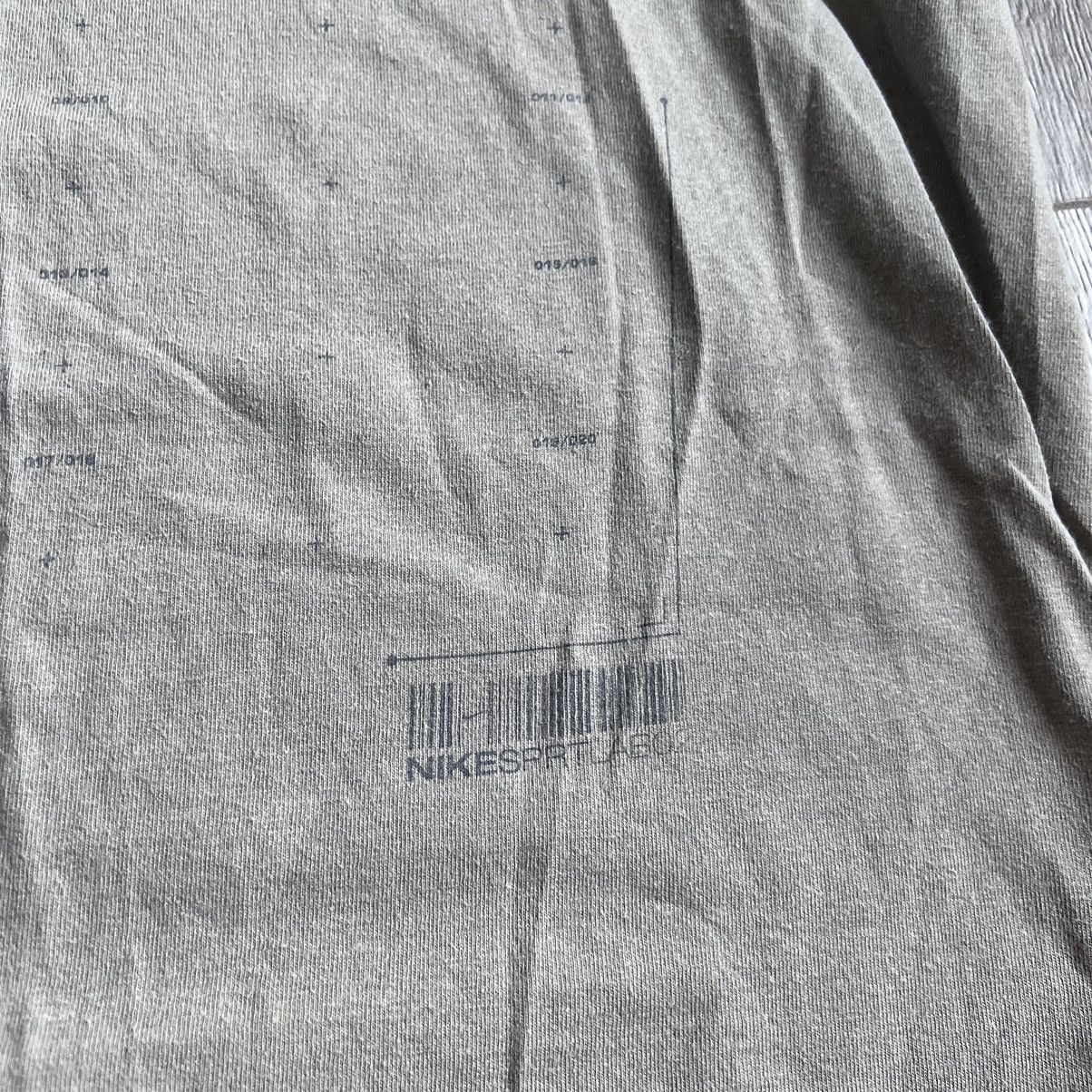 Jordan Brand Vintage Nike Tee Size US L / EU 52-54 / 3 - 4 Thumbnail
