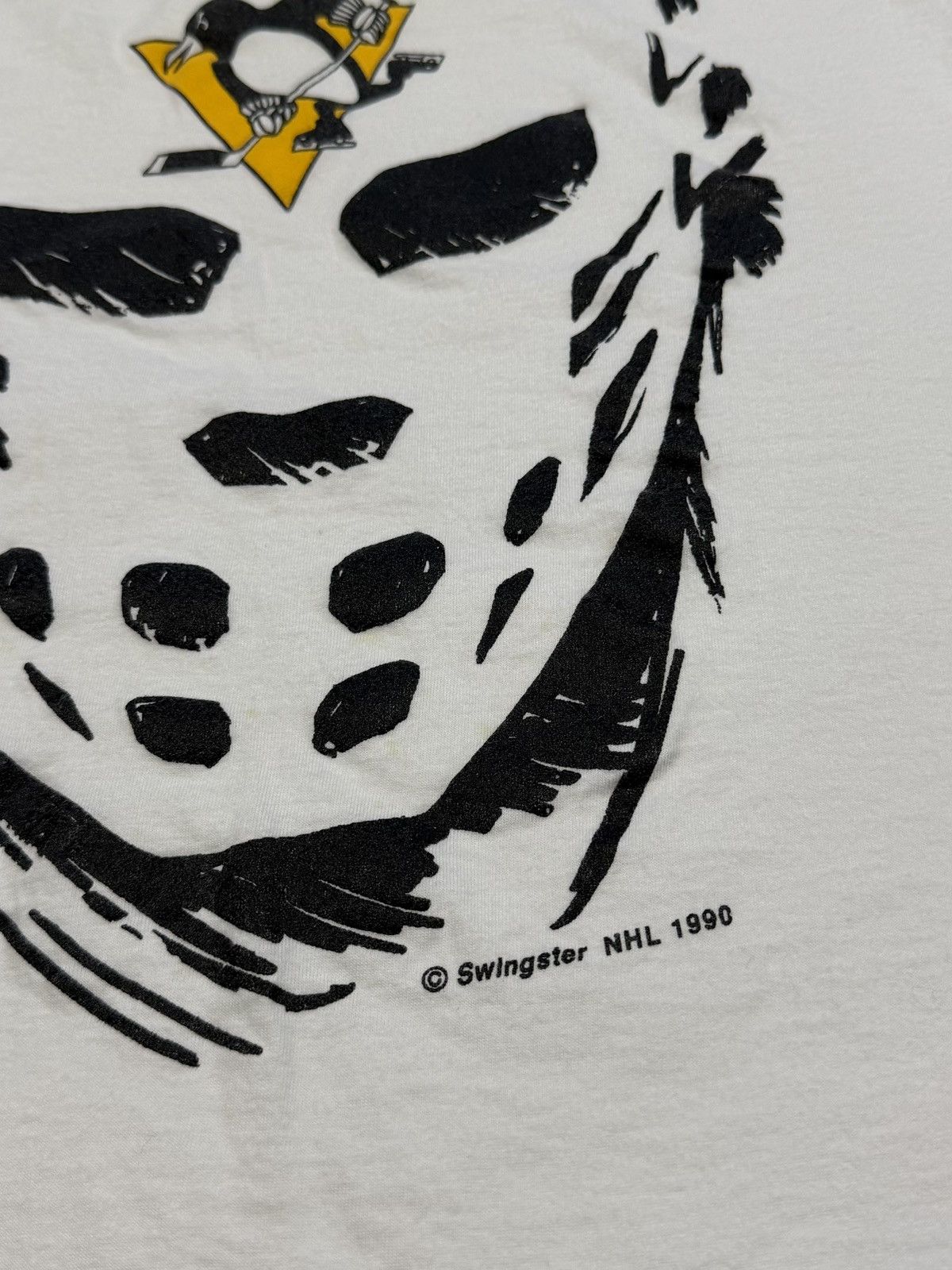 Swingster Vintage 90s Pittsburgh Penguins NHL Hockey Mask T Shirt Size US M / EU 48-50 / 2 - 6 Thumbnail