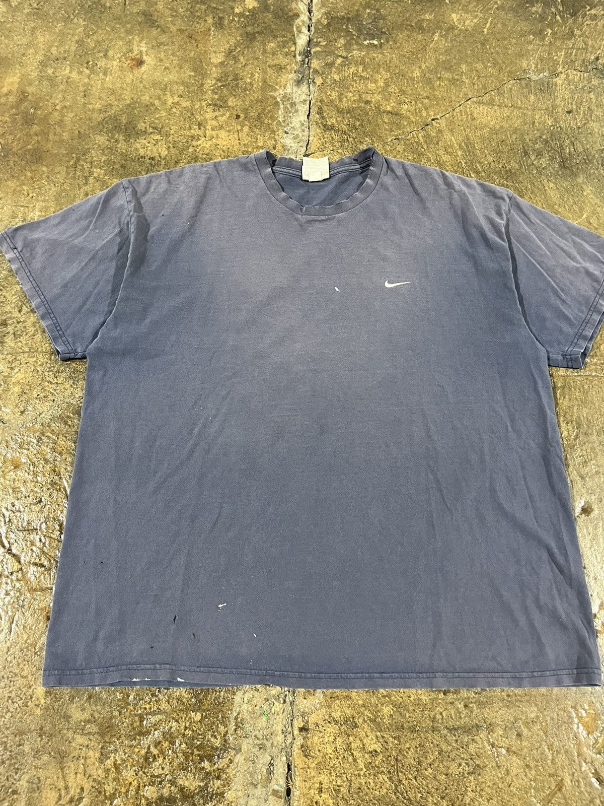 Nike × Vintage Crazy Vintage Y2K Nike Mini Swoosh Tee Faded Thrashed Skater Size US XXL / EU 58 / 5 - 2 Thumbnail