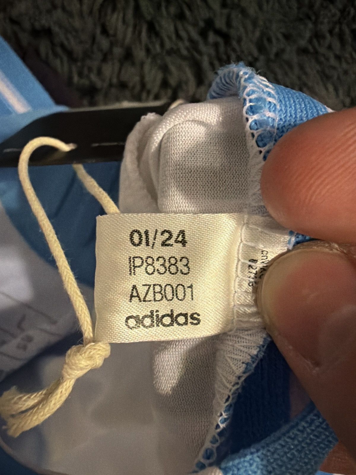 Adidas 2023-24 Argentina Authentic L/S Jersey Size US L / EU 52-54 / 3 - 4 Thumbnail